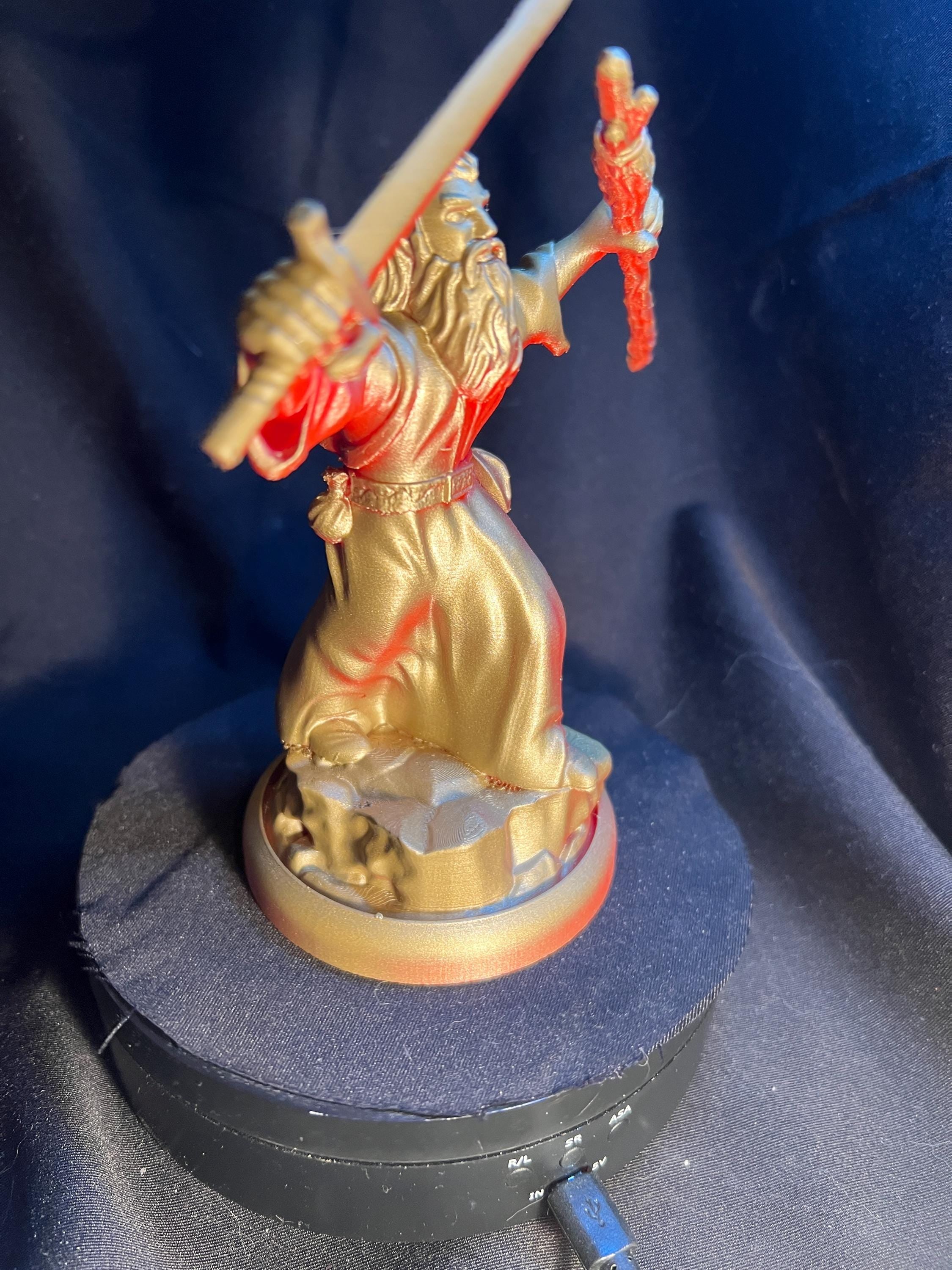 Fantasy Wizard Figure / Dungeons and Dragons Mage Model