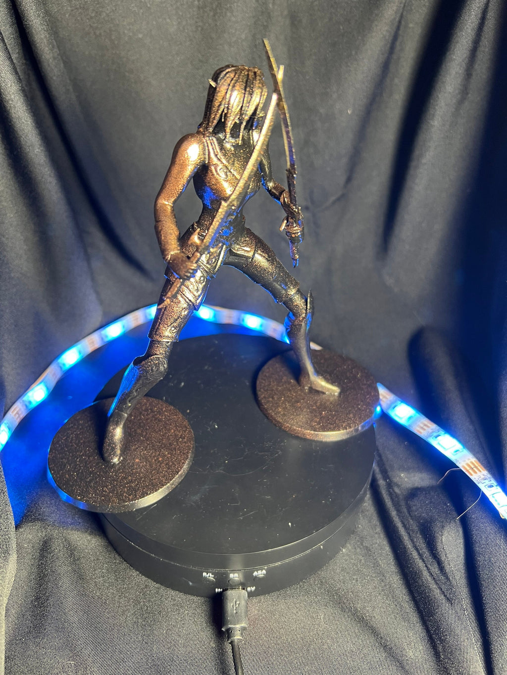 Dark Elf Warrior / Fantasy Elf Woman Figure