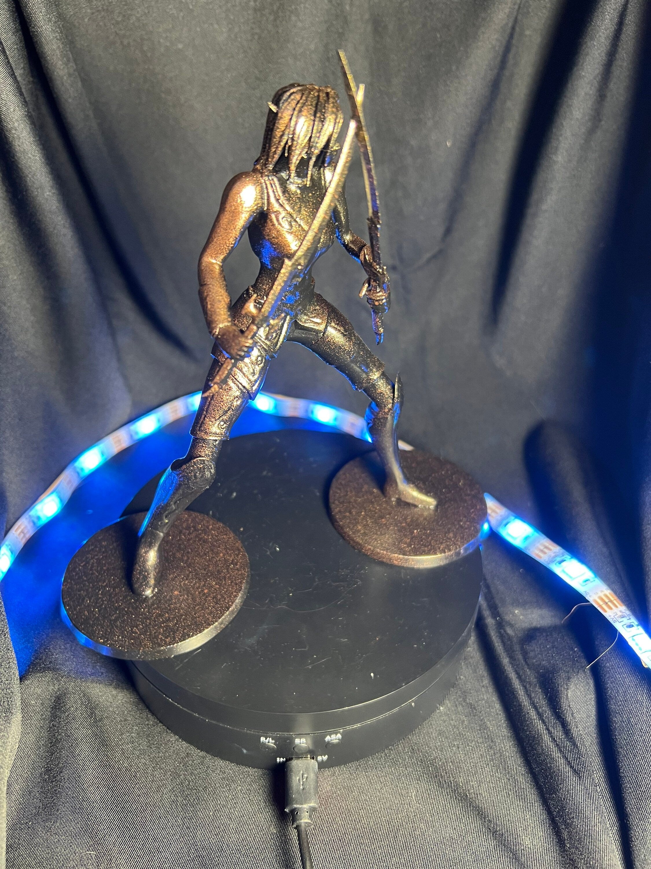 Dark Elf Warrior / Fantasy Elf Woman Figure