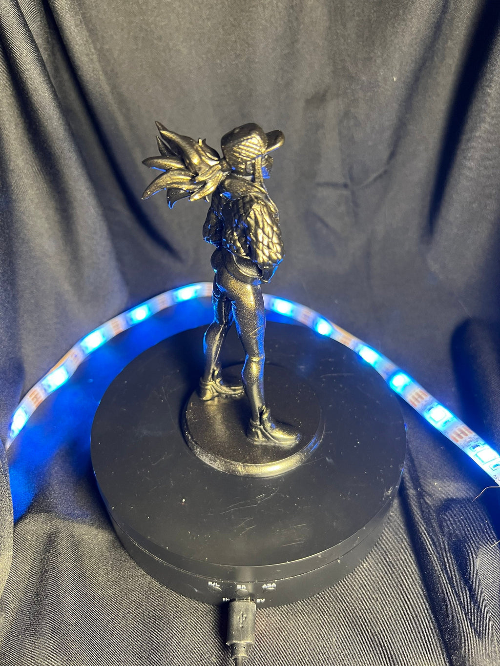 Akali Mini / League of Legends Figurine / Gamer Girl Figure