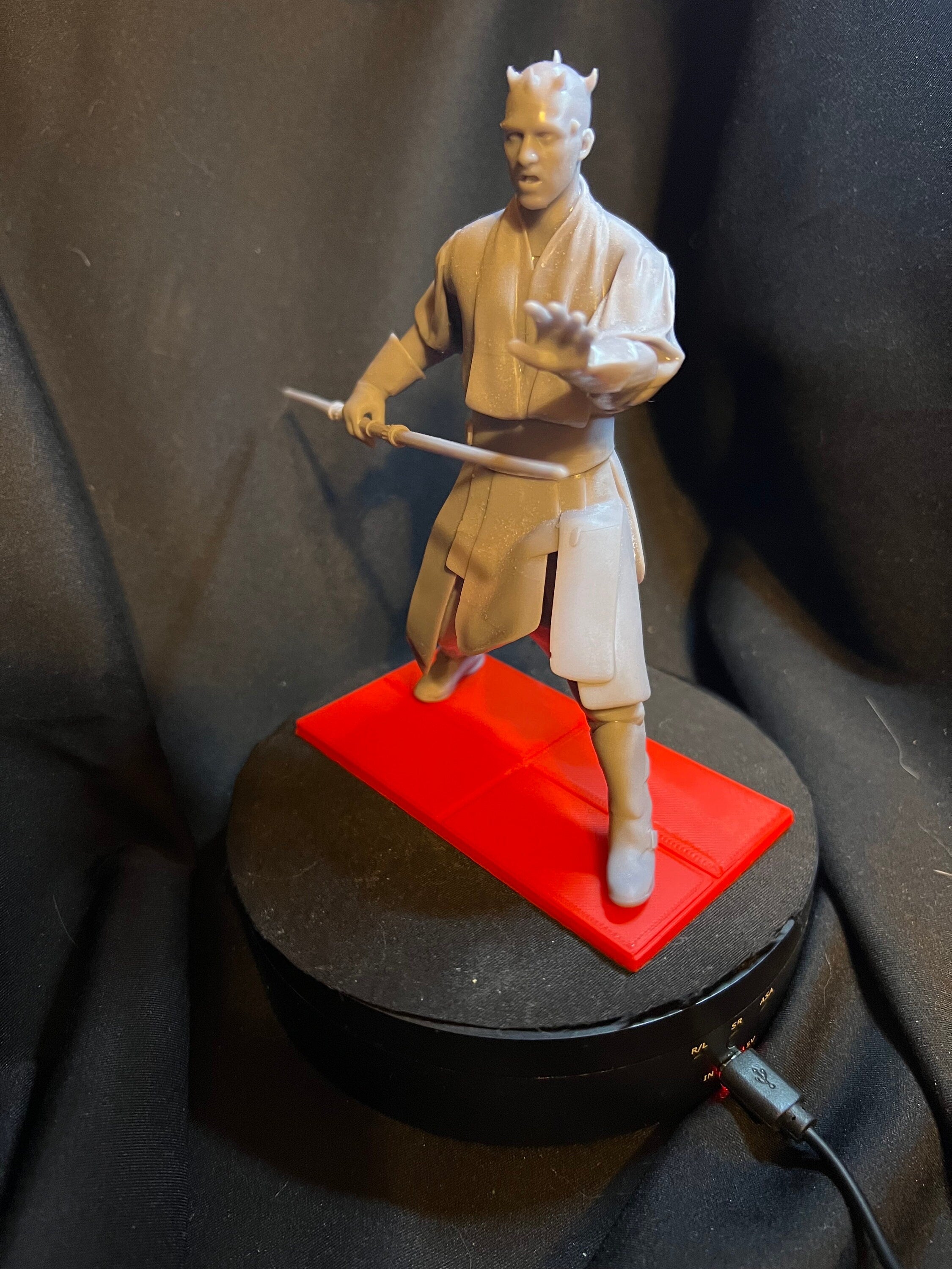 Bad Ass Alien Space Warrior / Dark Side Figure