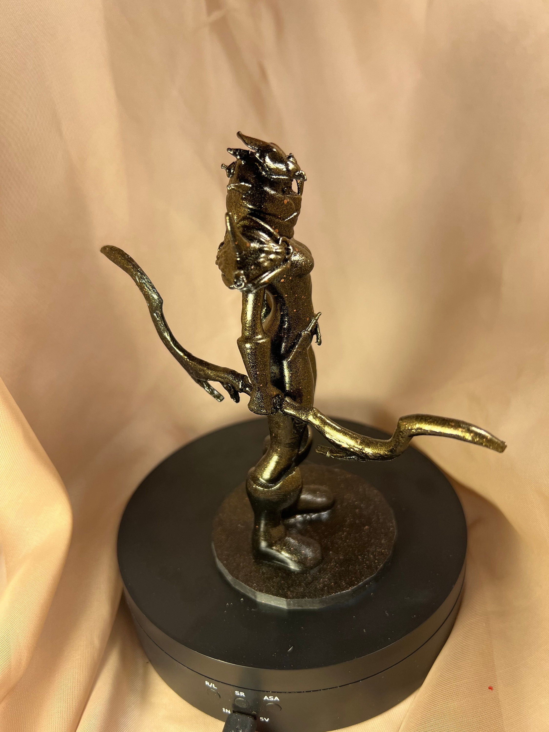 Elf Hunter with Bow Figure
