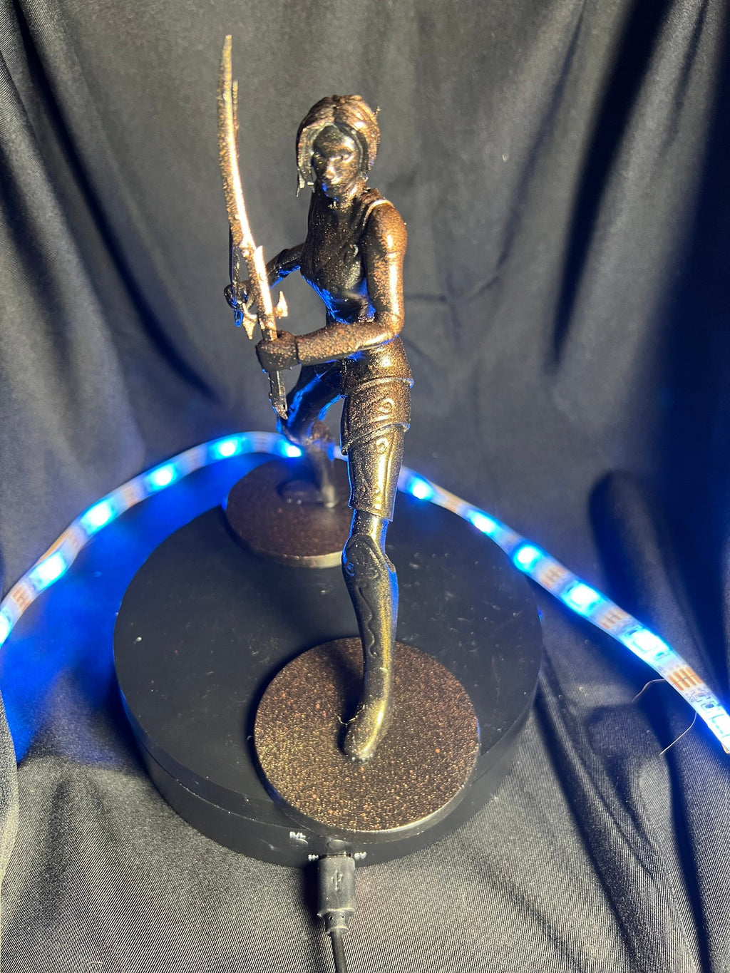 Dark Elf Warrior / Fantasy Elf Woman Figure