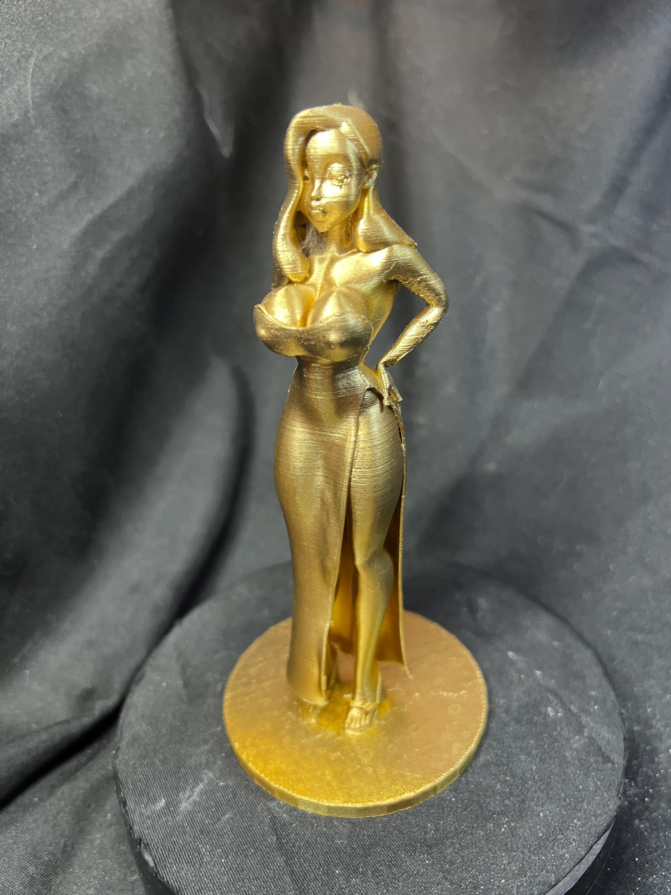 Jessica Rabbit in a Dress Figurine / Sexy Cartoon Character Figure