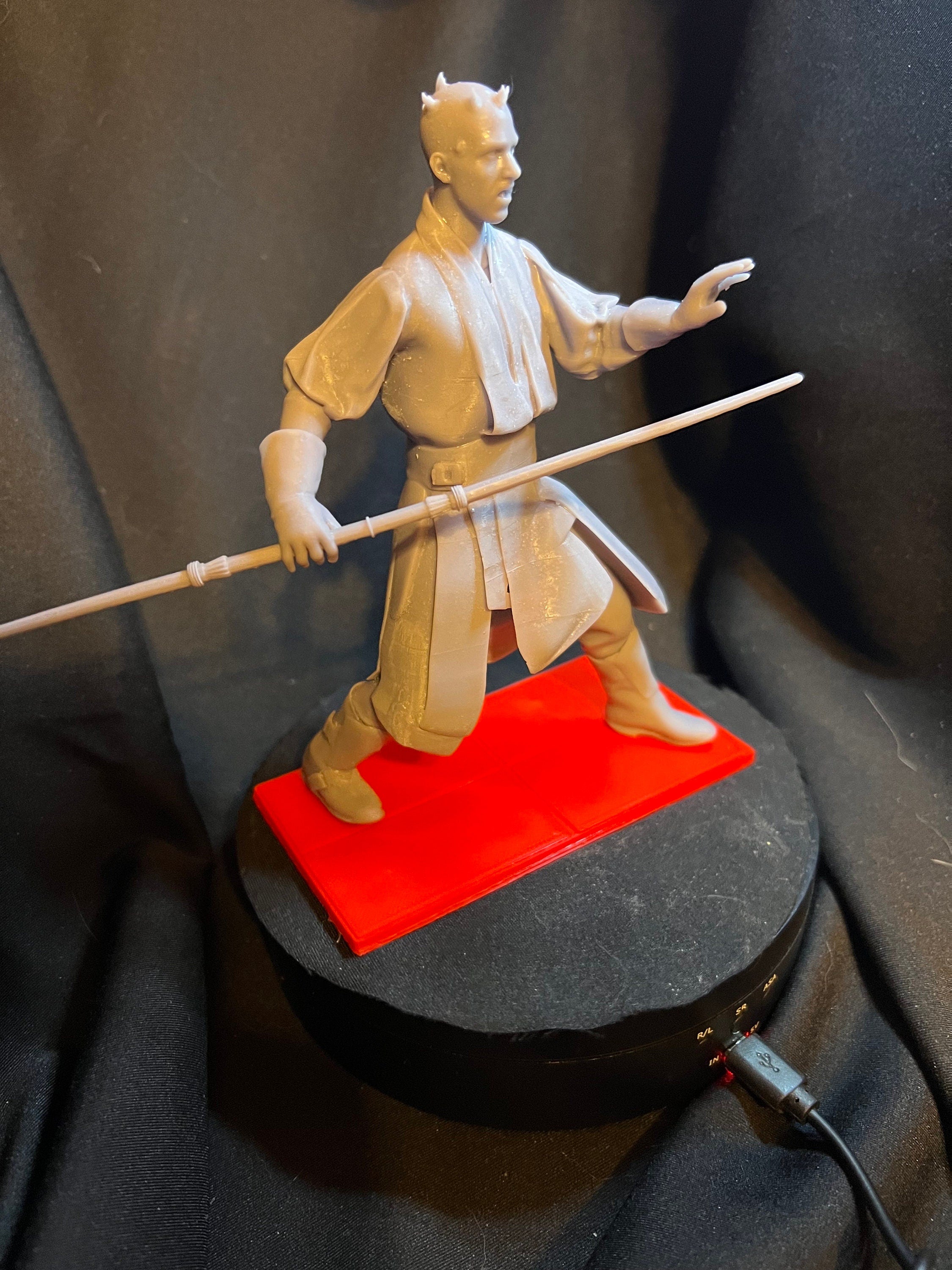 Bad Ass Alien Space Warrior / Dark Side Figure