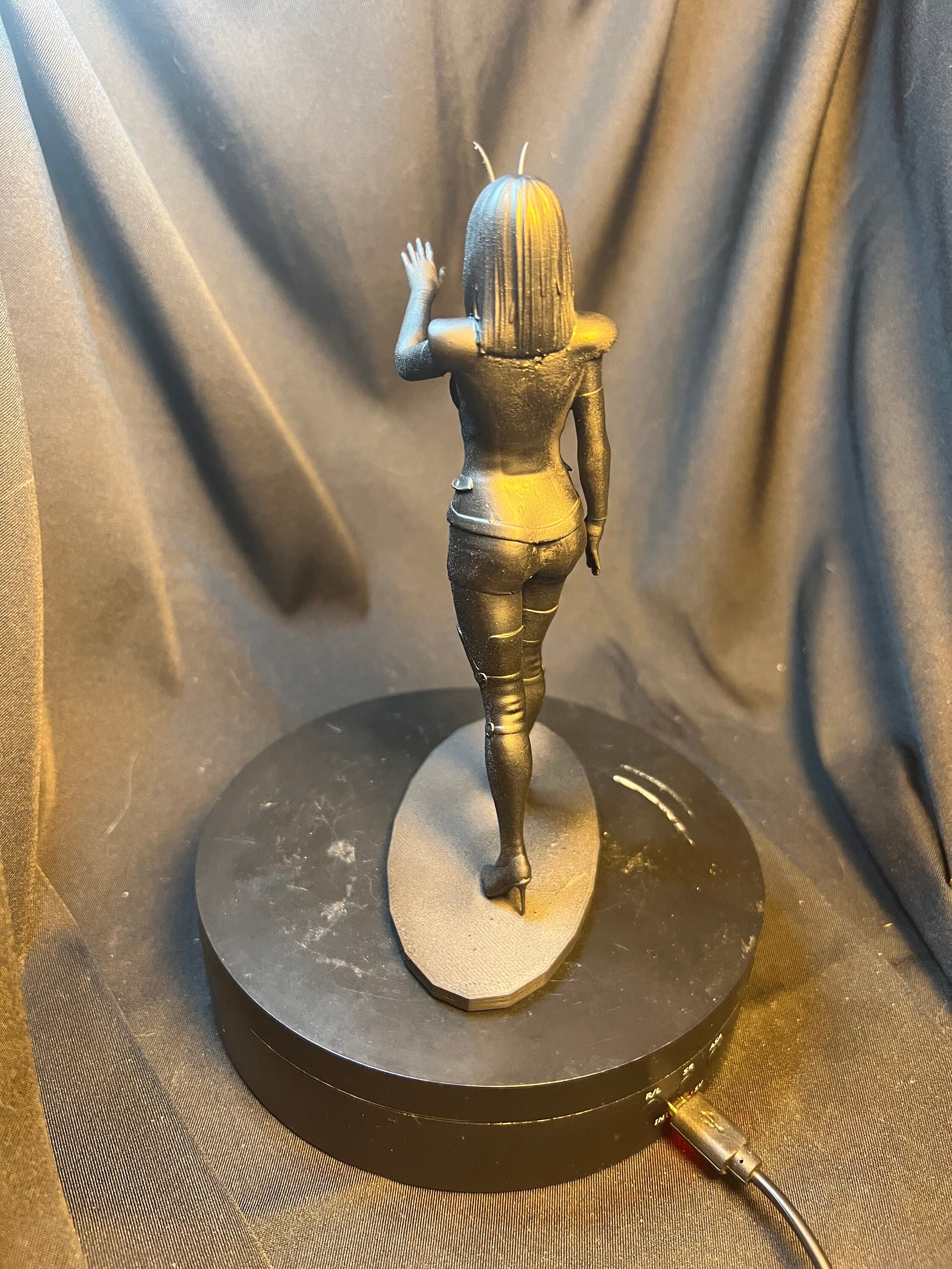 Mantis Statue, 6-Inch Tall, Comic Book Enthusiasts Gift