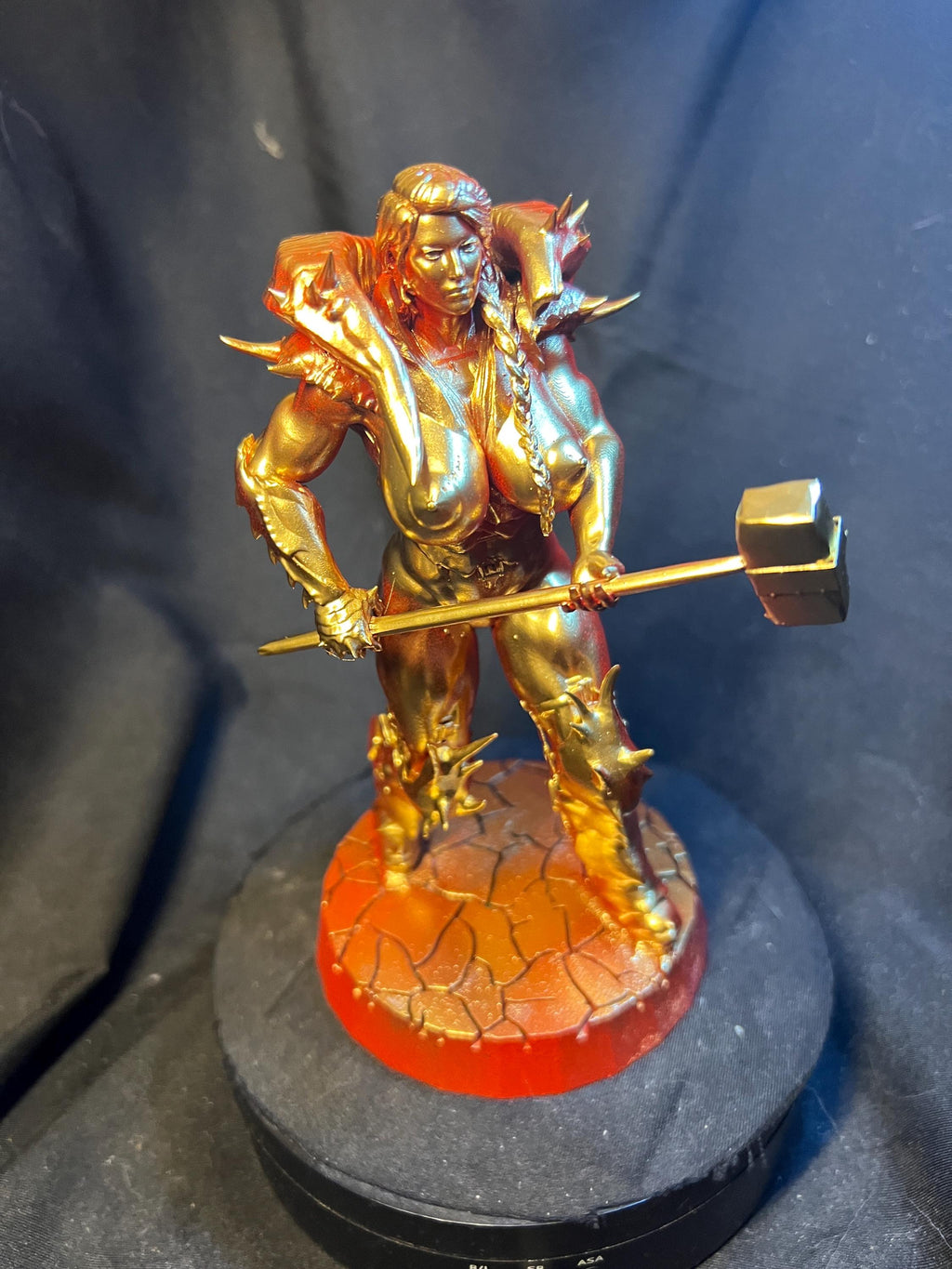 Lady Hellbender Figure