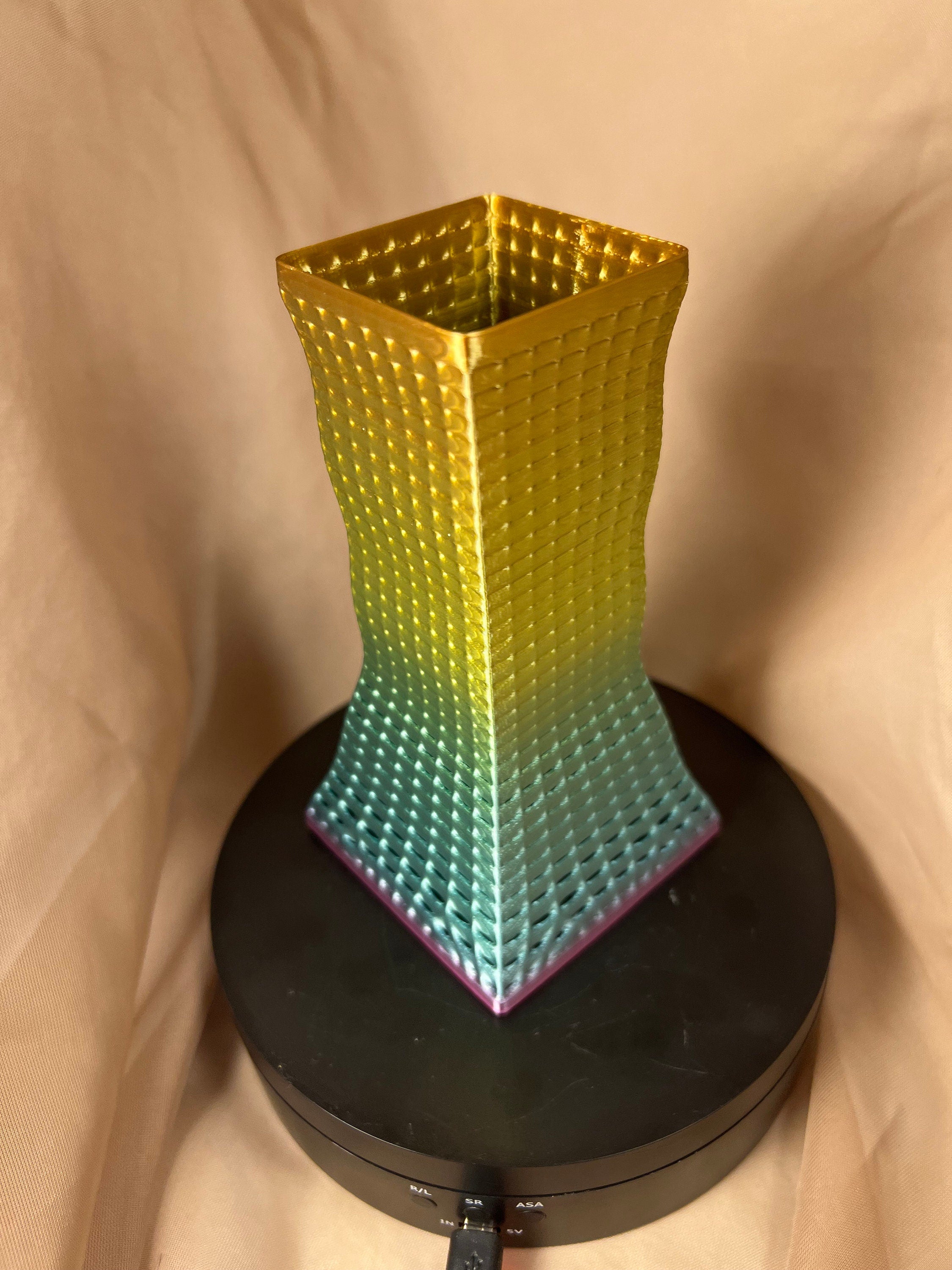 3D Printed Multicolored Vase, Decorative Pencil Holder