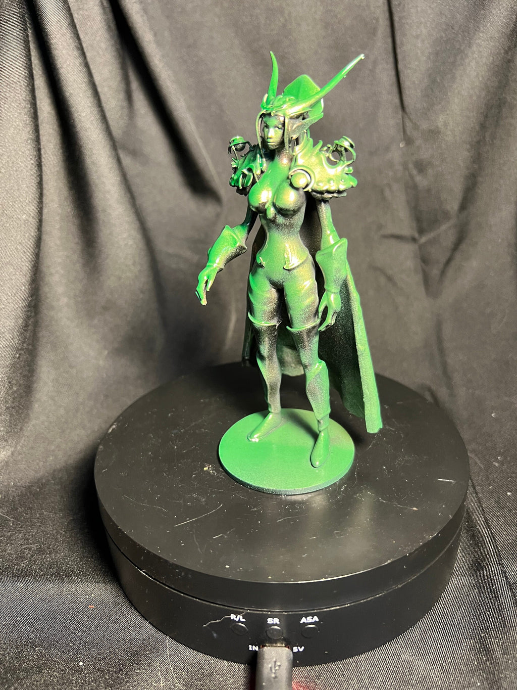 Female Dragonborn Human Form Figure