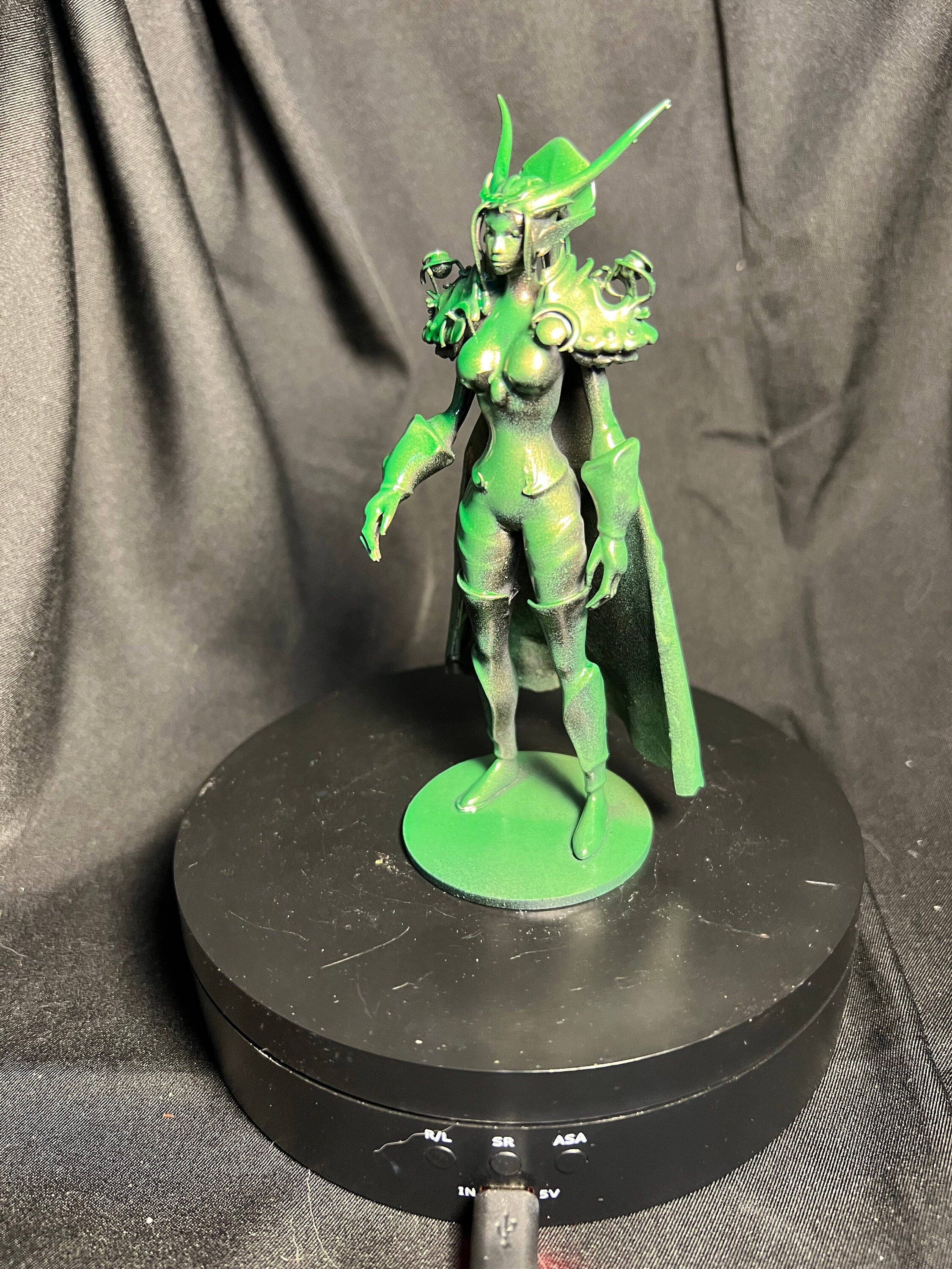 Female Dragonborn Human Form Figure