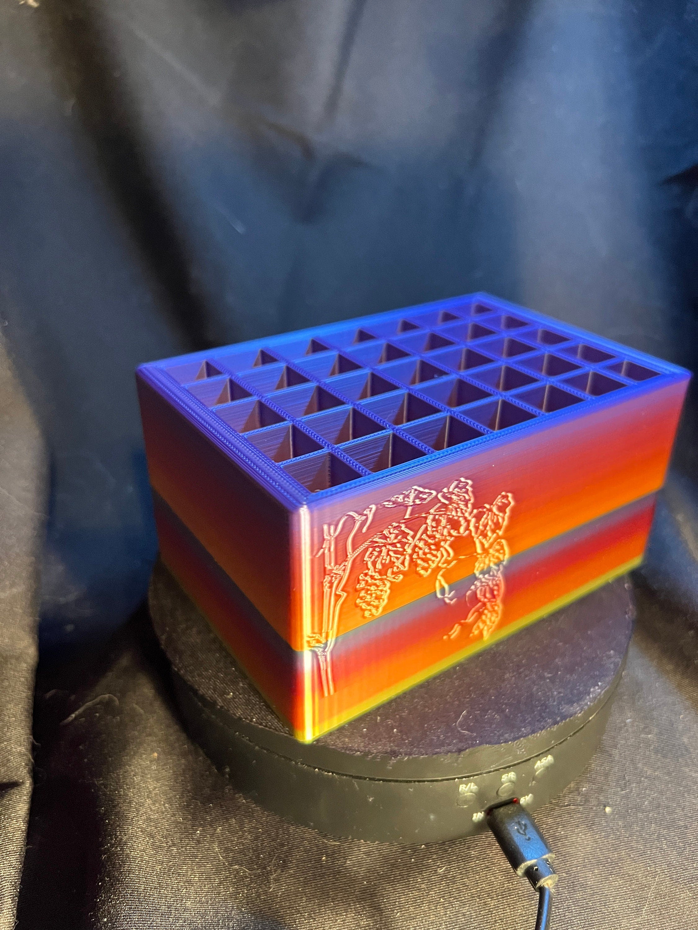 Brush and Tool Holder with Vine Embossing