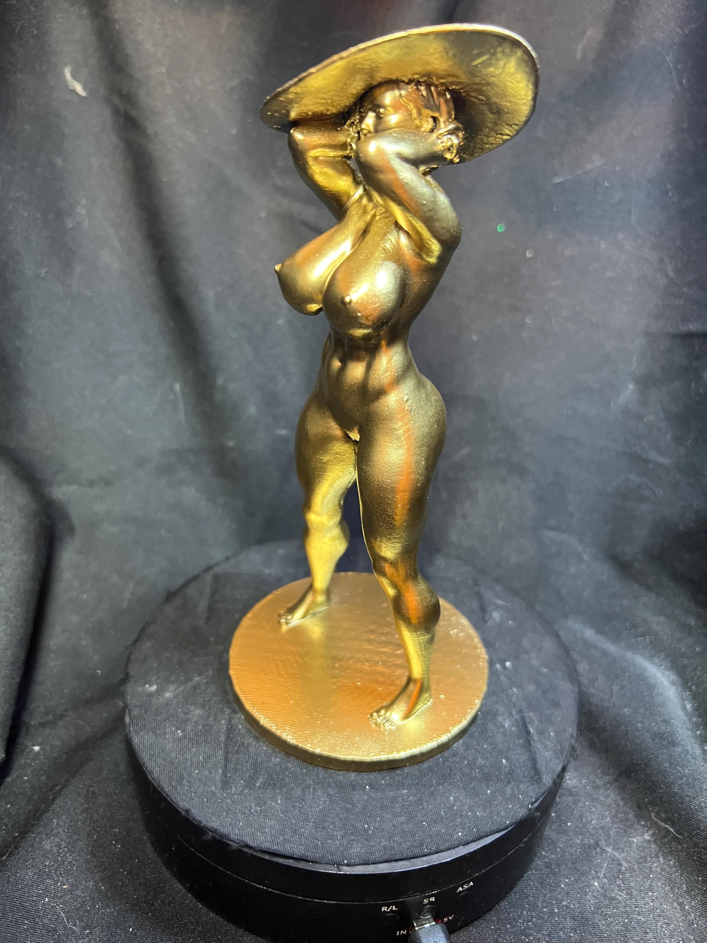 Sexy Game Mommy Alcina Figure