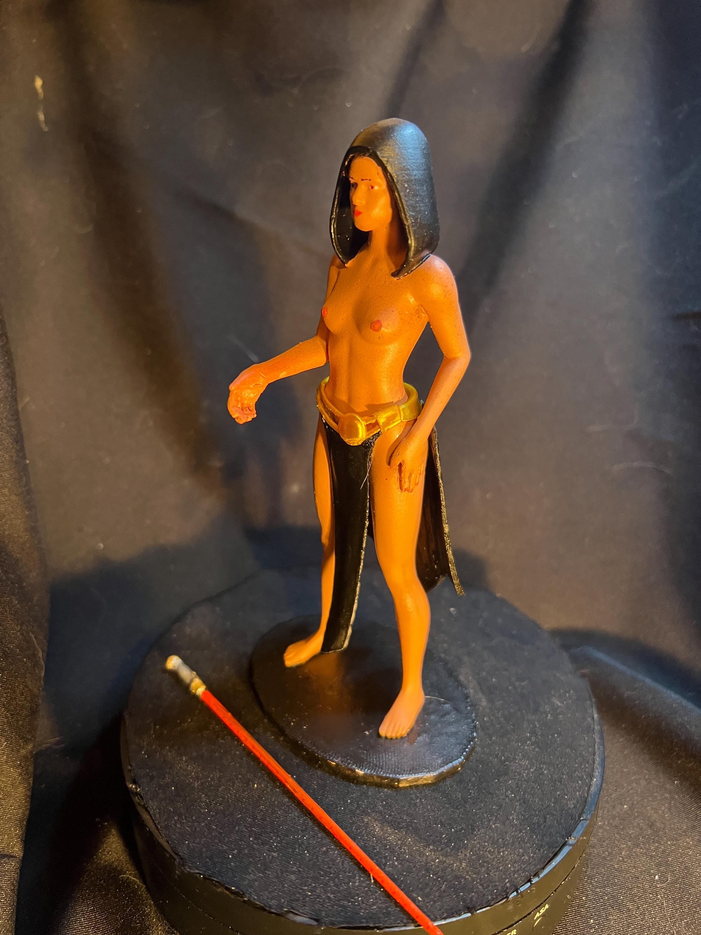 Evil Space Wizard / Science Fiction Female Nude Figure