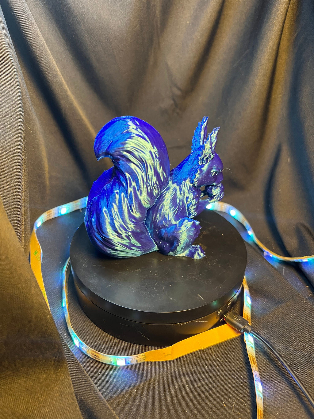 Squirrel Figurine: Desk Decor