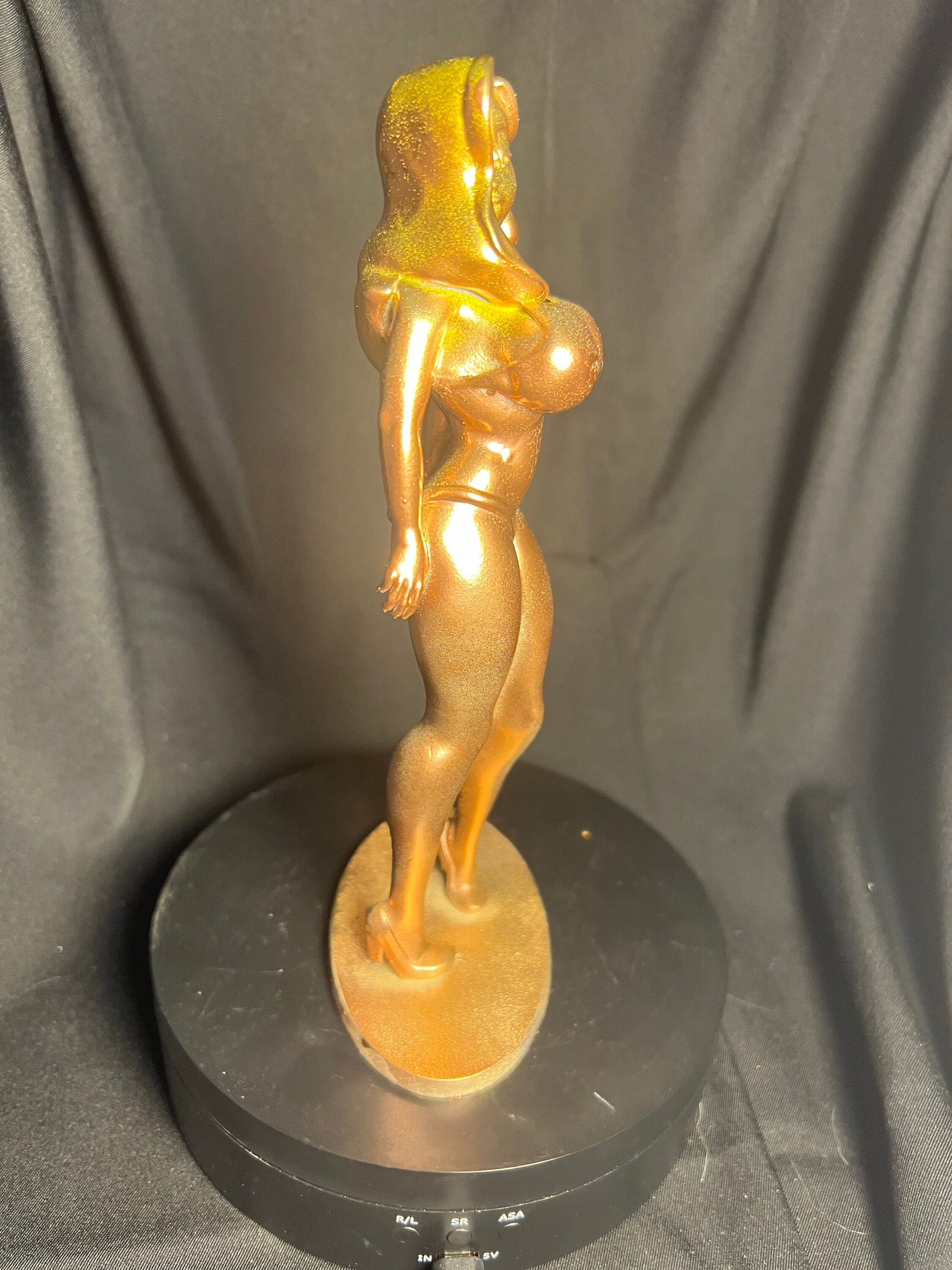 Jessica Rabbit in a Bikini Figurine / Sexy Cartoon Character Figure