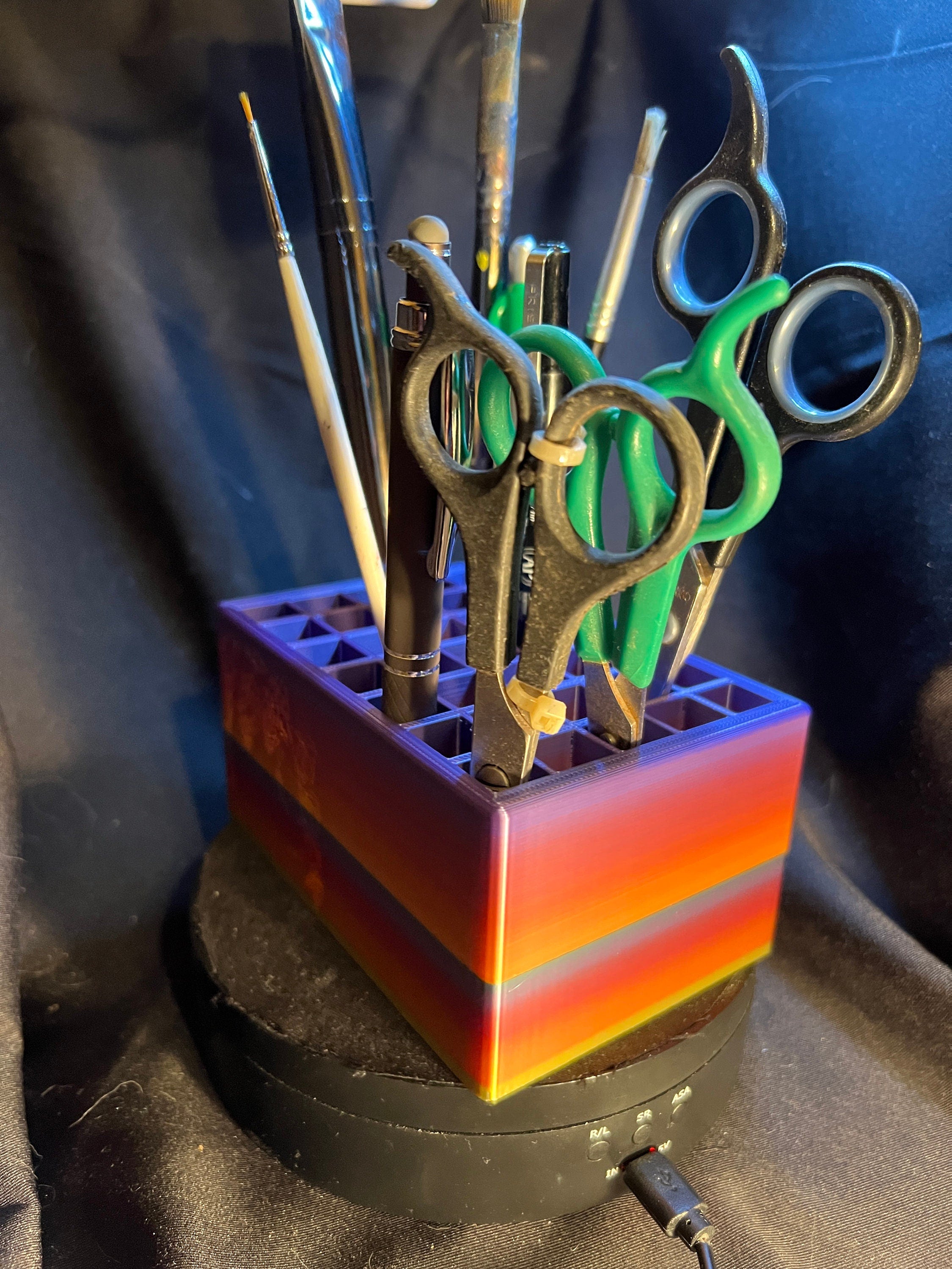 Brush and Tool Holder with Vine Embossing