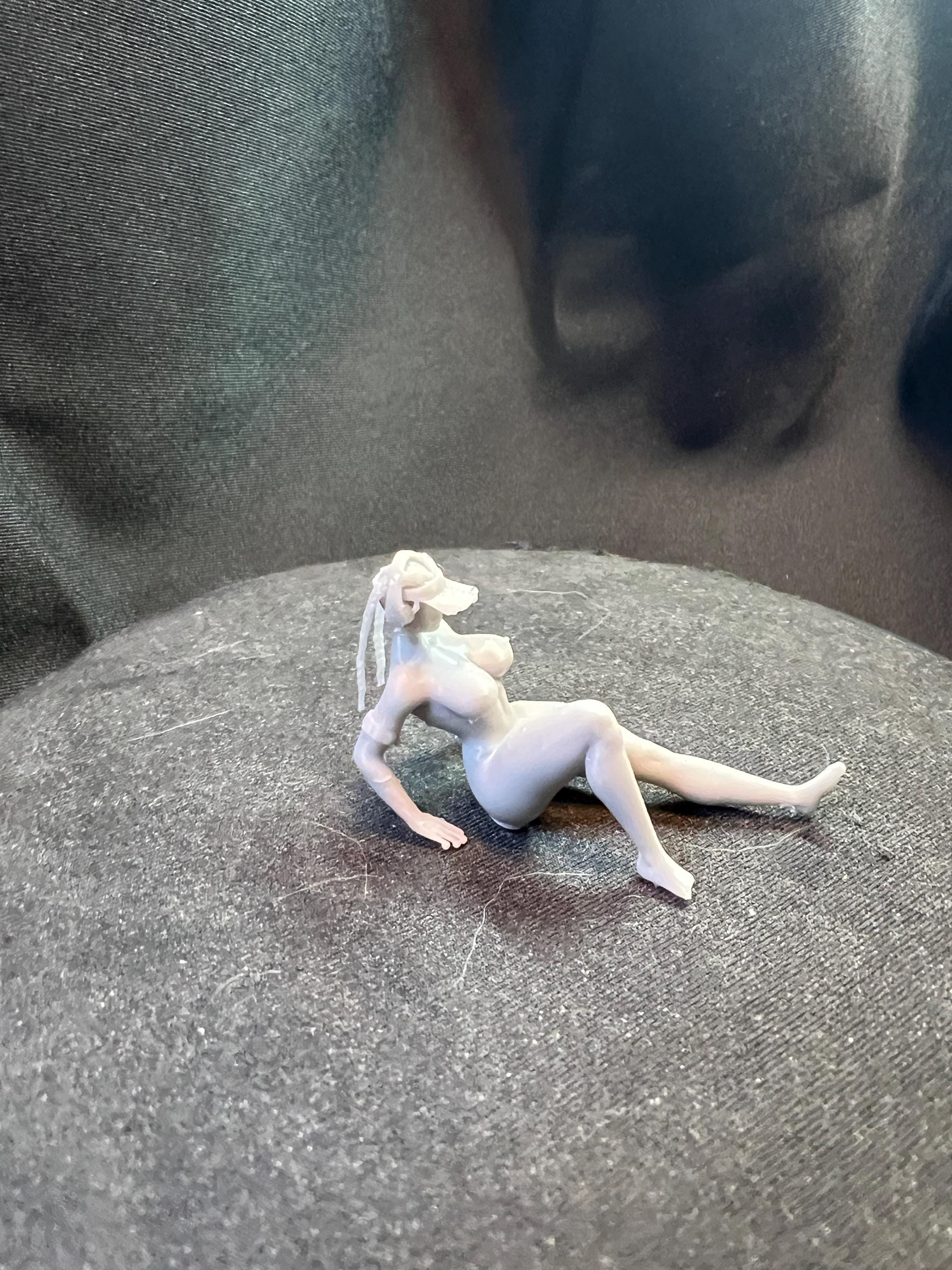 Curvy Nude Woman Loba Reclining