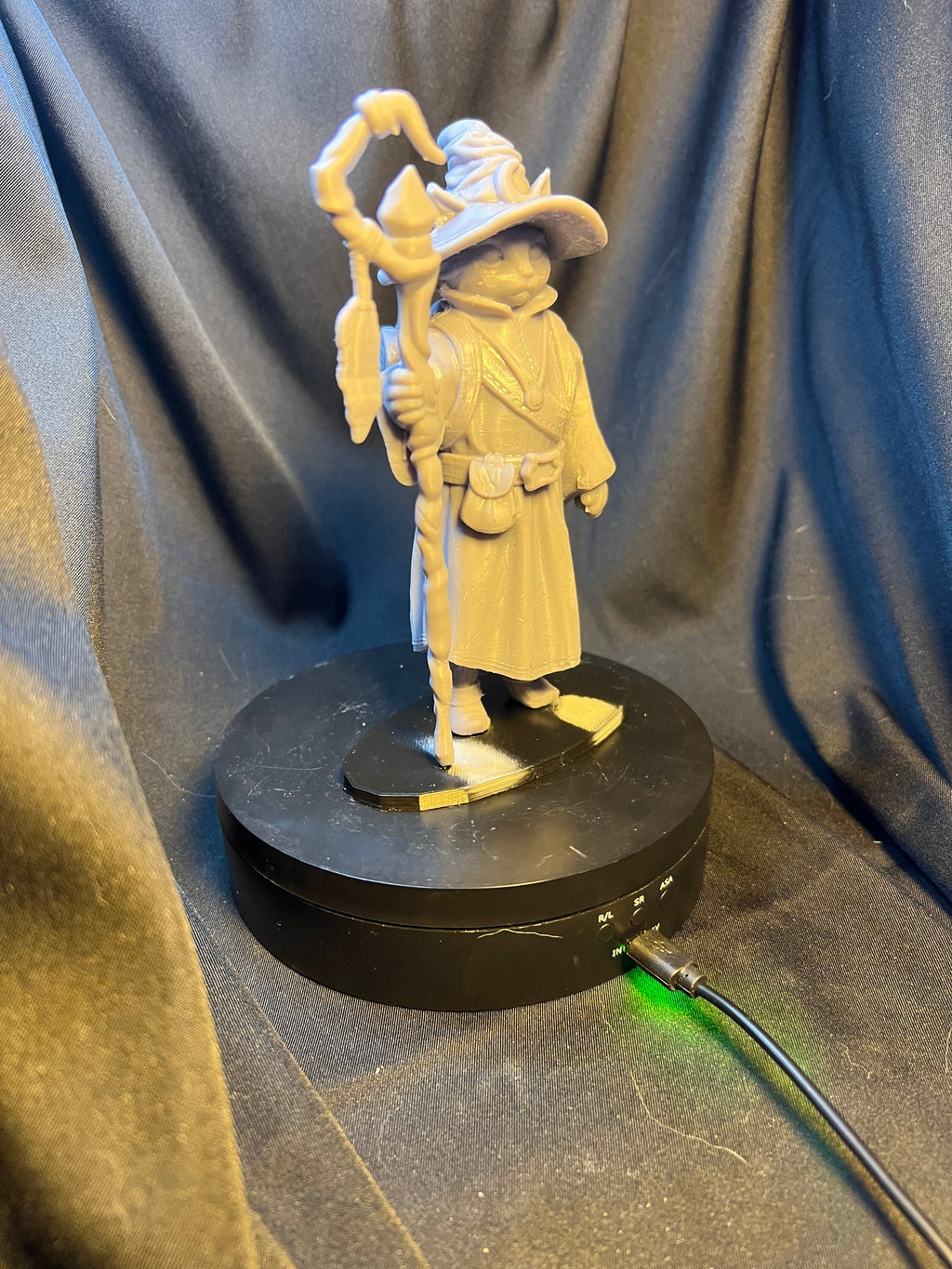 Cat Wizard Figure / Fantasy Mage Figurine
