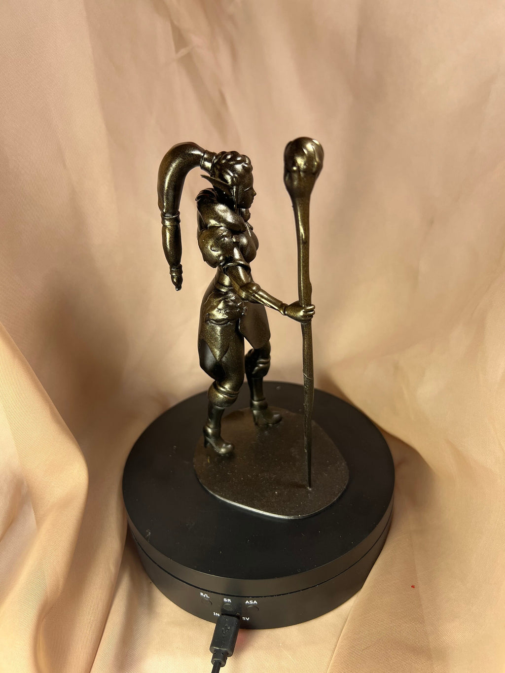 Elf Mage Figure / Elven Wizard Woman Model