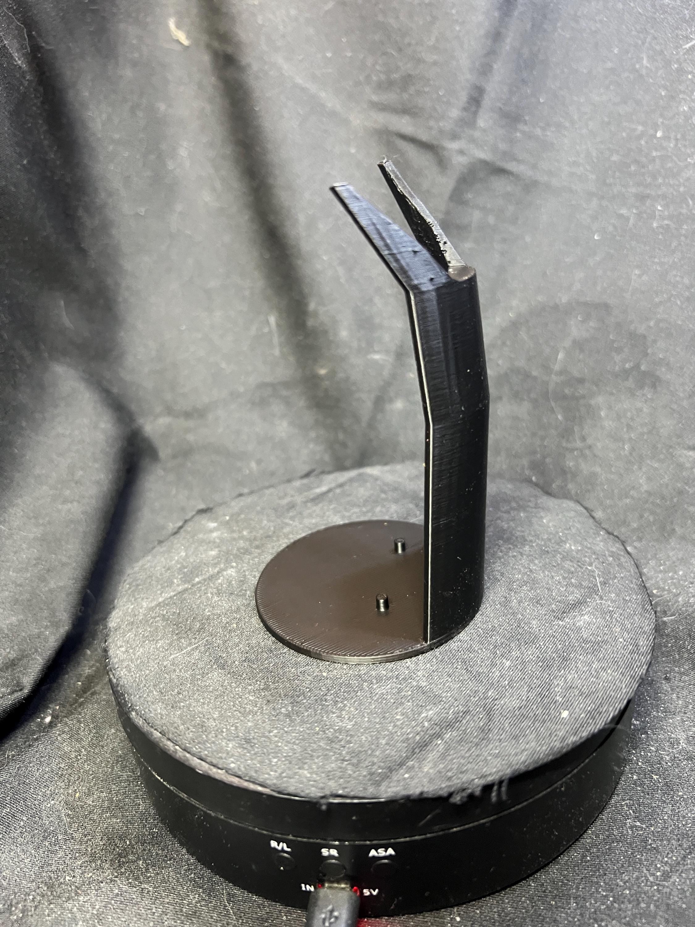 3 Action Figure Stand with Backrest for 1/12 scale Black series