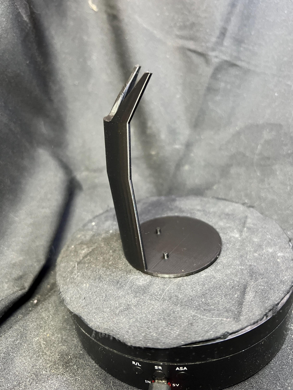 3 Action Figure Stand with Backrest for 1/12 scale Black series
