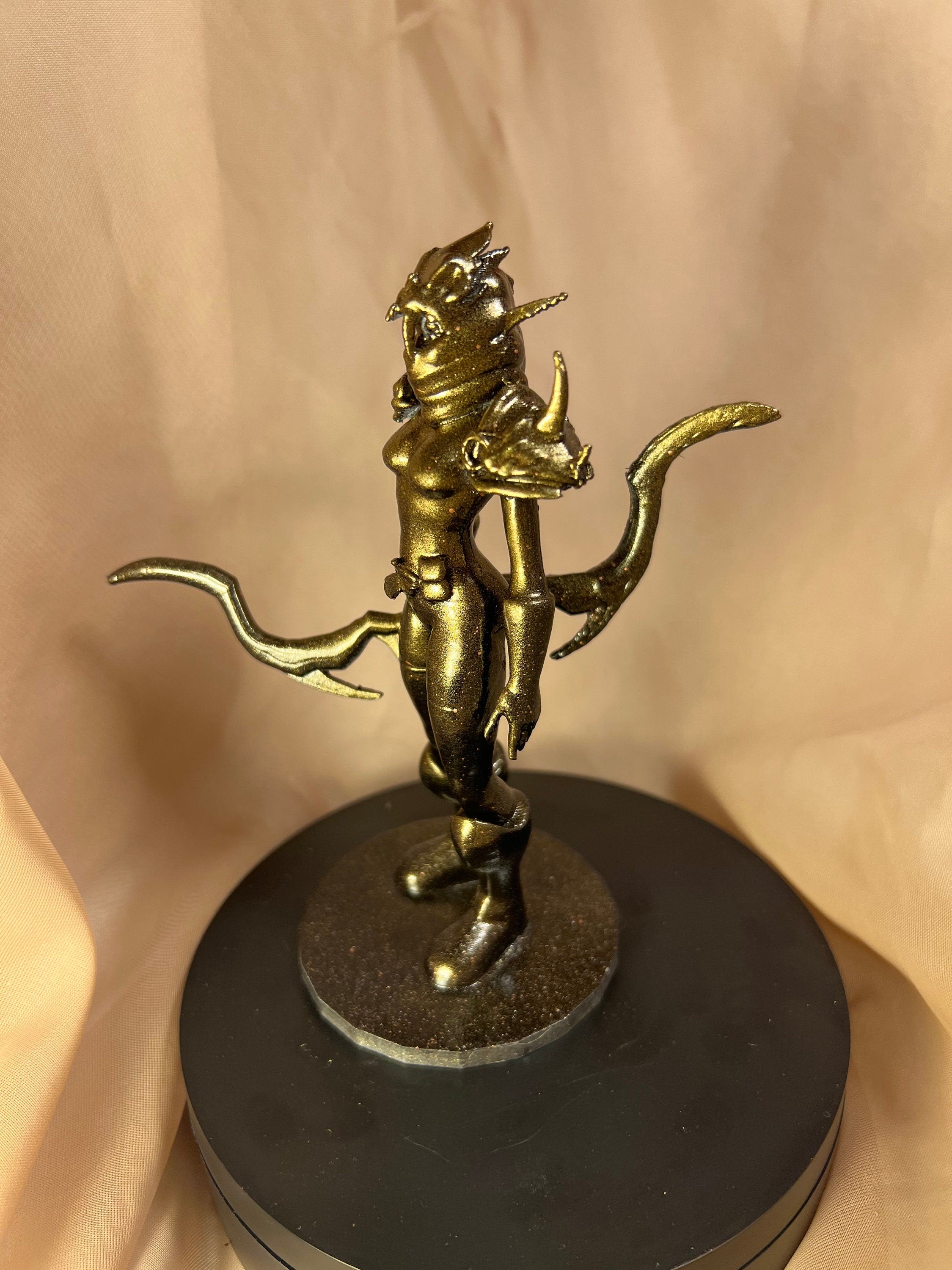 Elf Hunter with Bow Figure