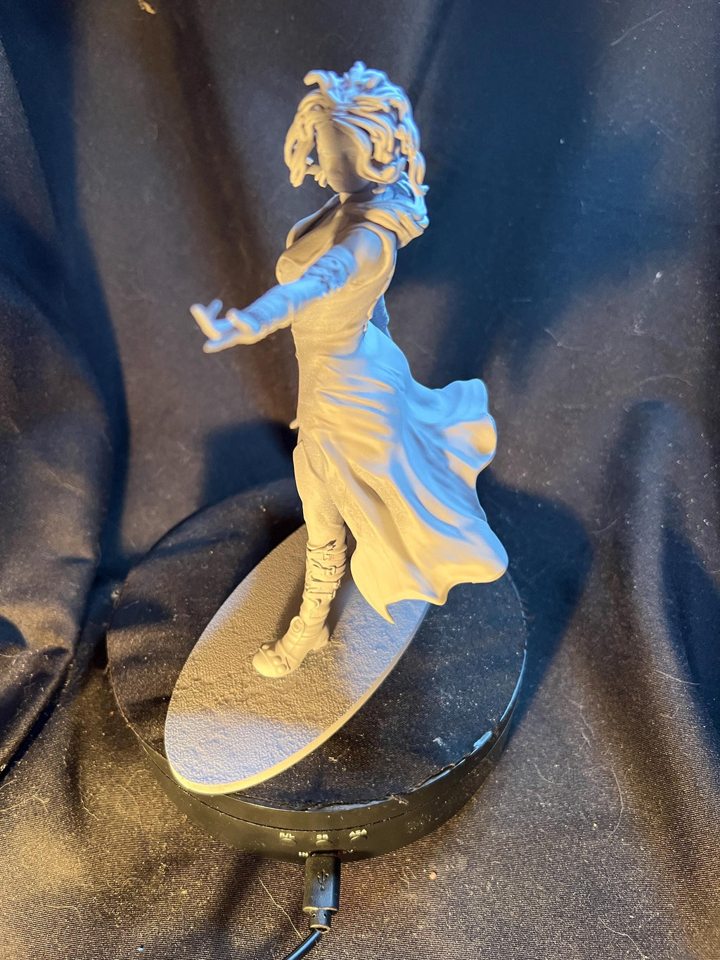 Medusa Figure / Fantasy Rogue Figurine