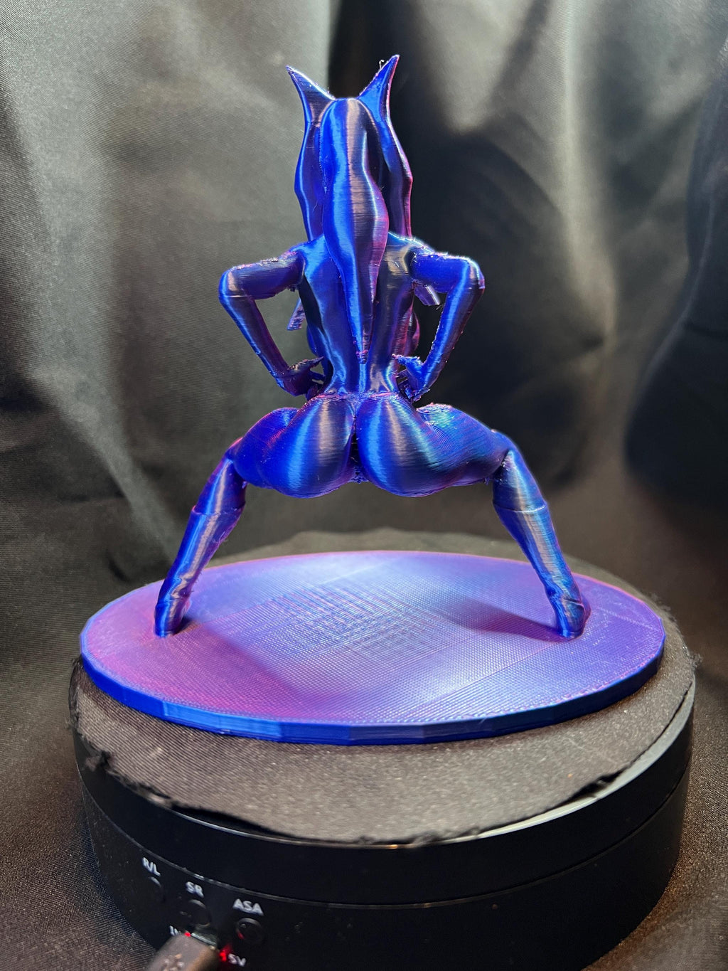 Sexy Alien Fantasy Woman Figurine (Nude)