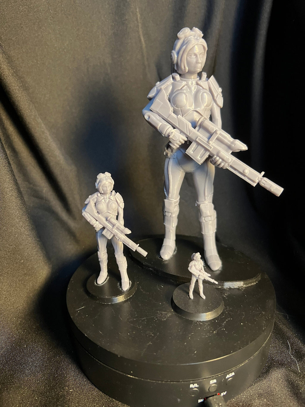 Space Trooper Woman Model / Science Fiction Solider Female Figure