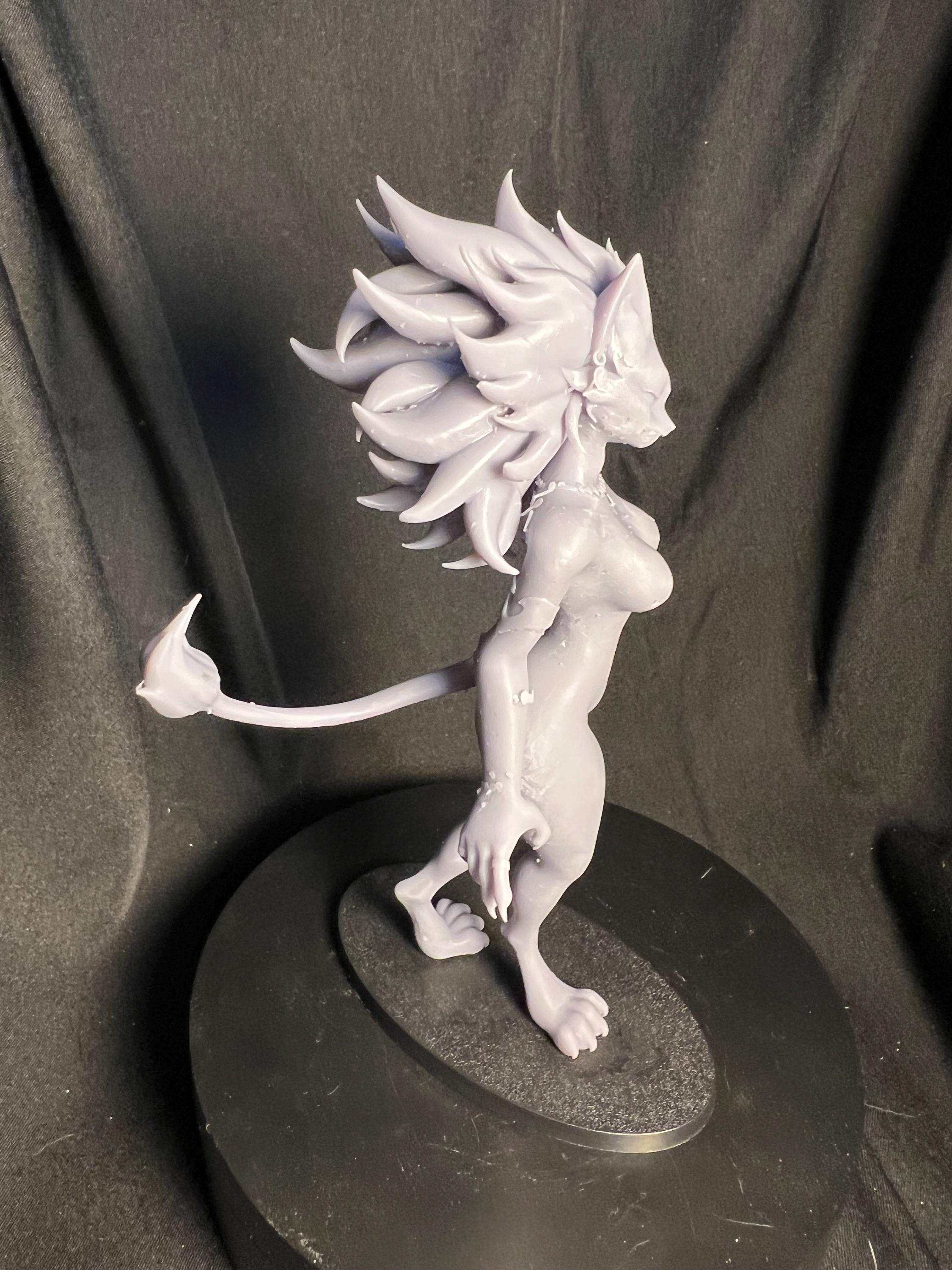 Sexy Cat Girl / Furry Feline Figure
