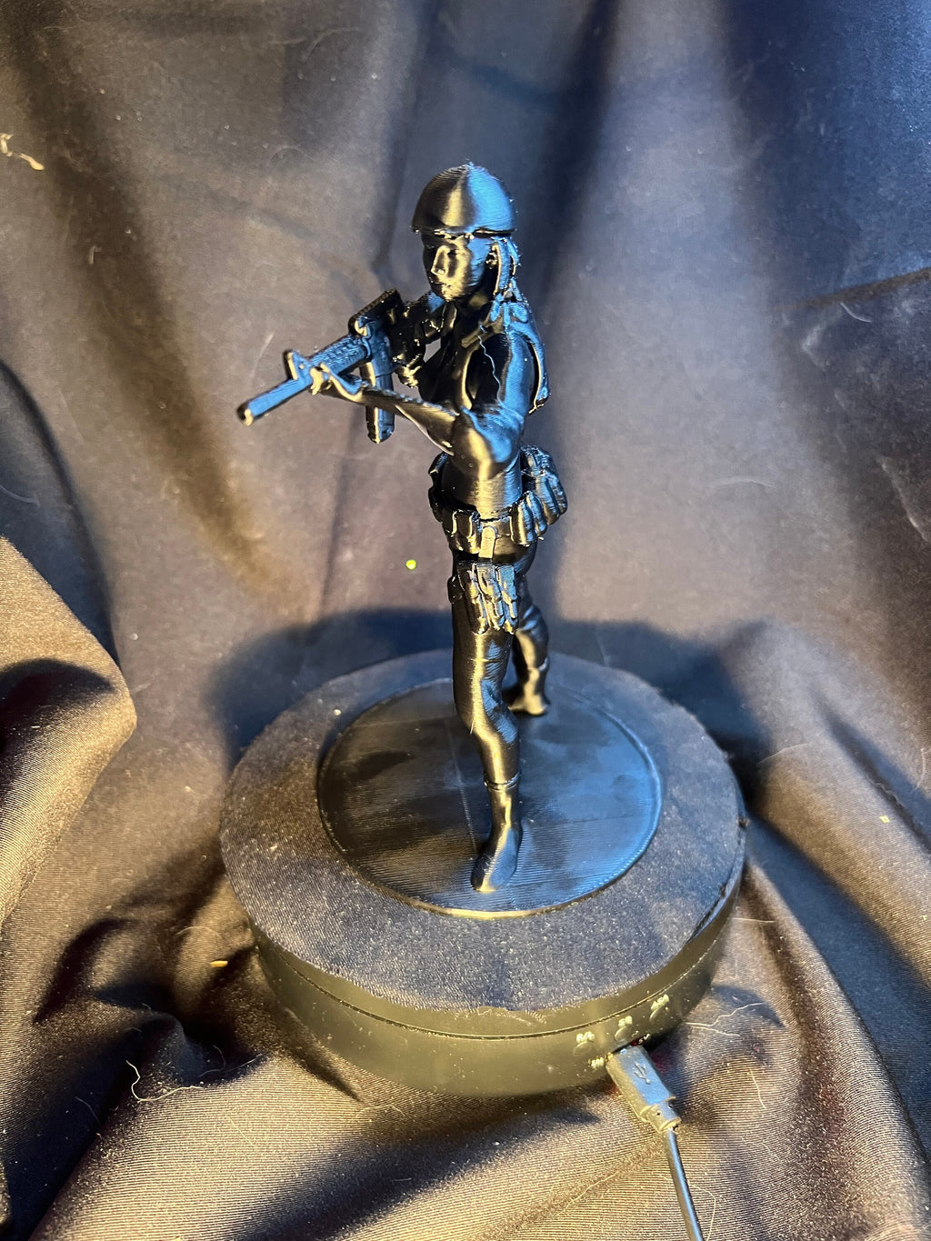 Jill Fighter Figurine / Soldier Woman Figure