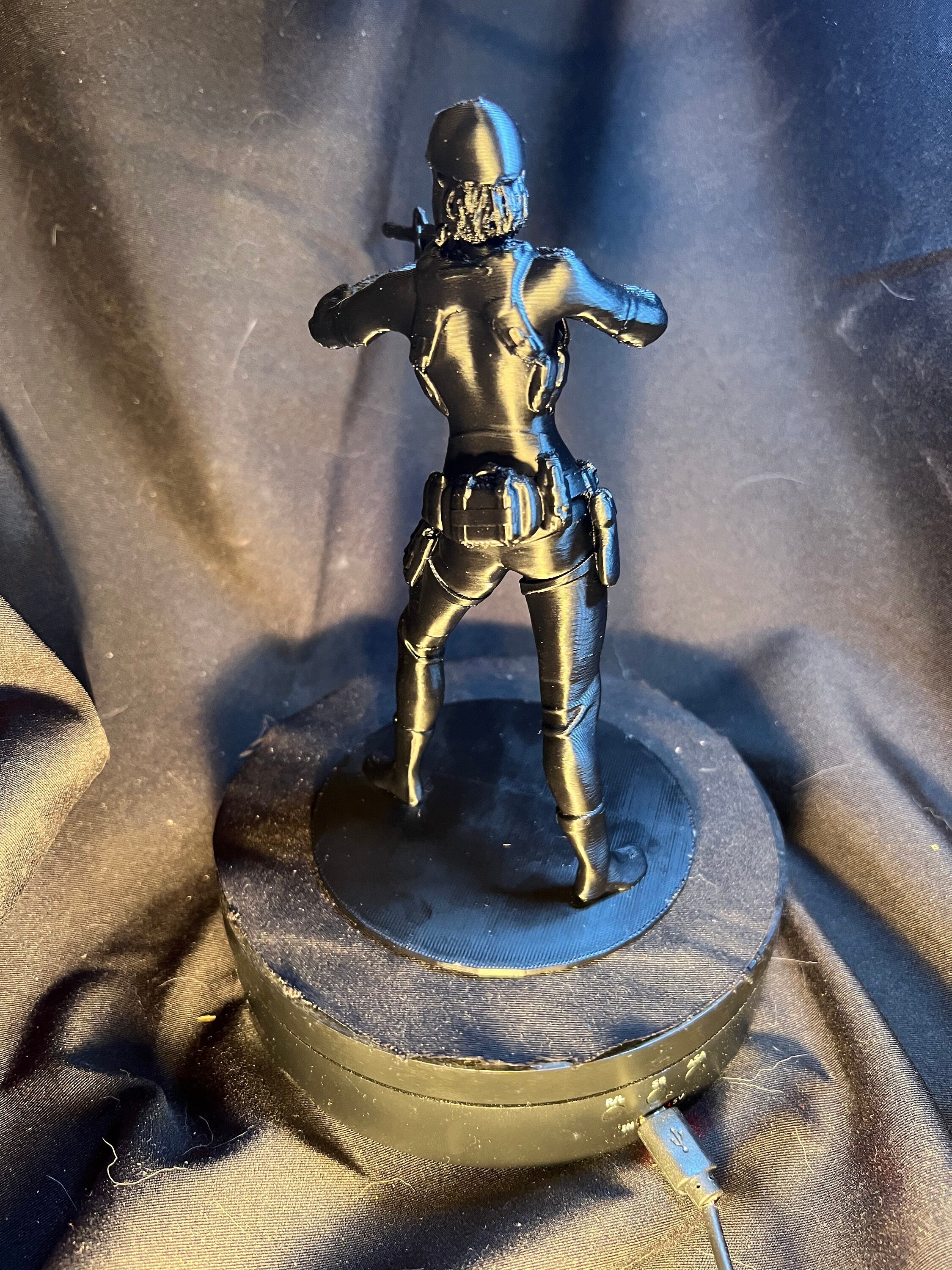Jill Fighter Figurine / Soldier Woman Figure