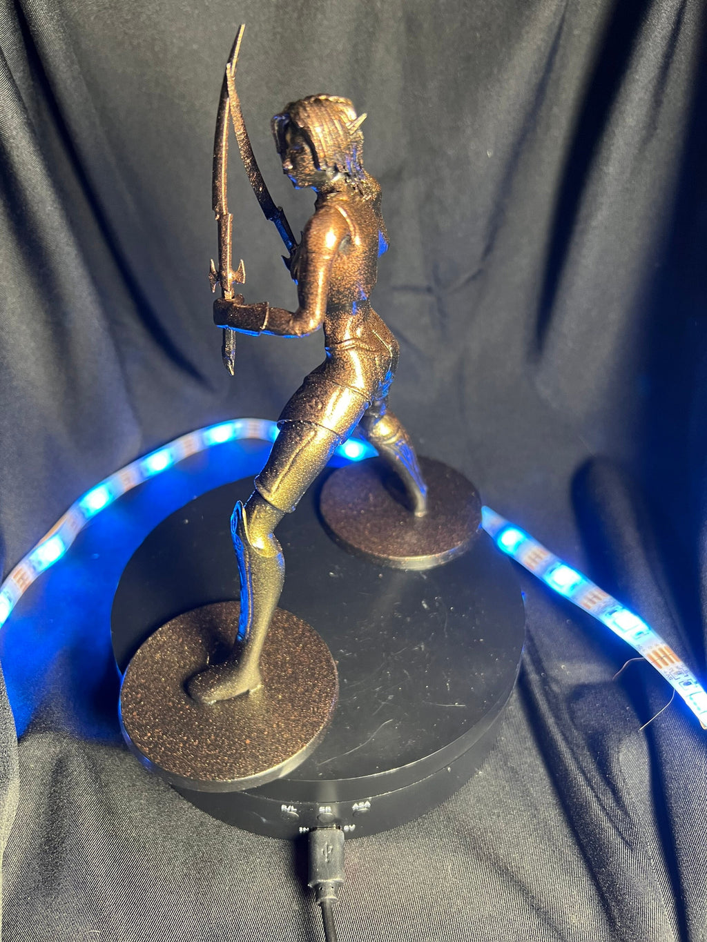 Dark Elf Warrior / Fantasy Elf Woman Figure