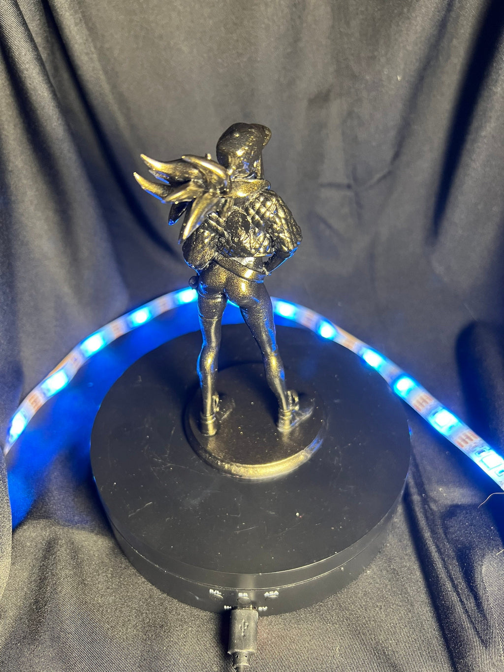 Akali Mini / League of Legends Figurine / Gamer Girl Figure