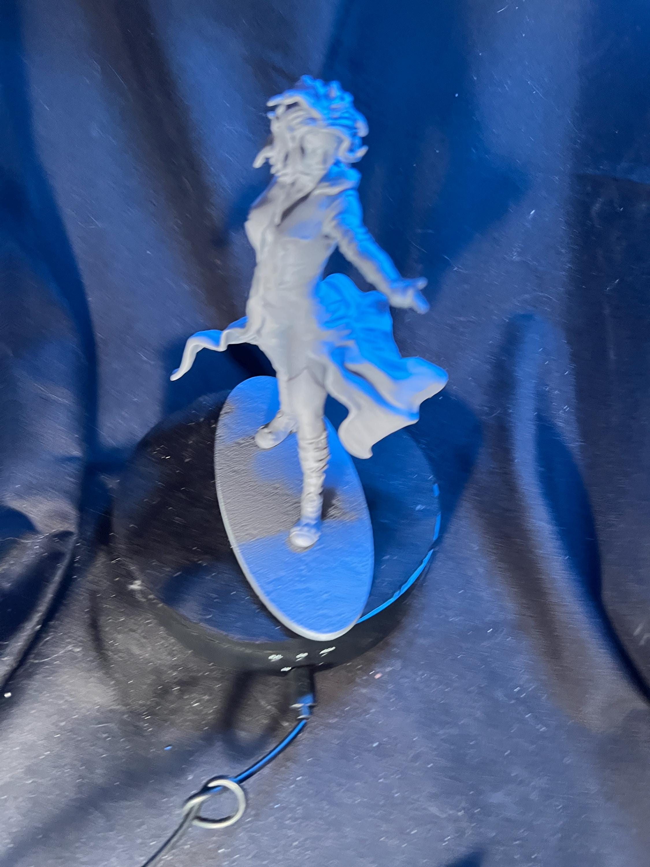 Medusa Figure / Fantasy Rogue Figurine