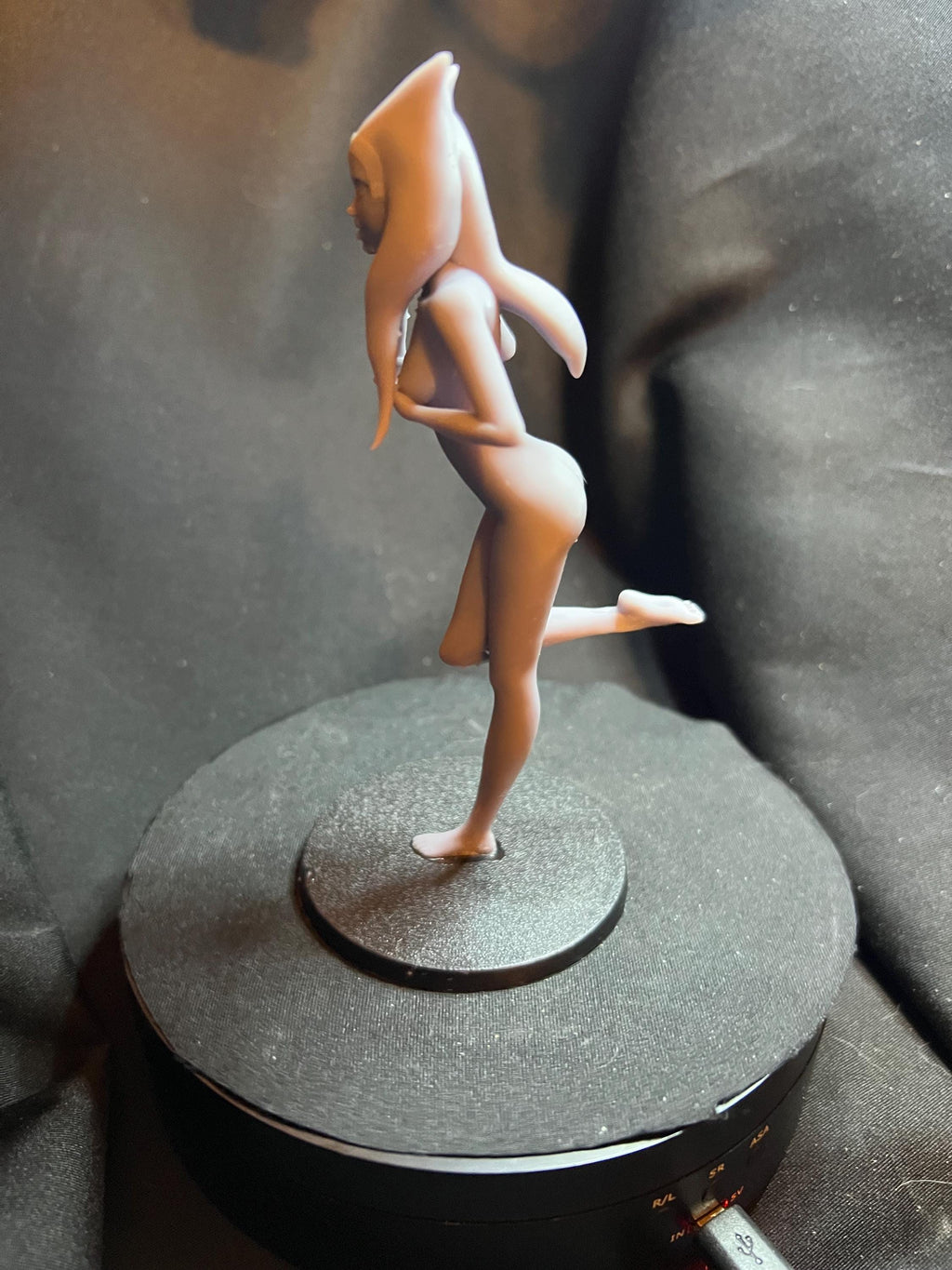 Sexy Alien Fantasy Woman Figurine (Nude)