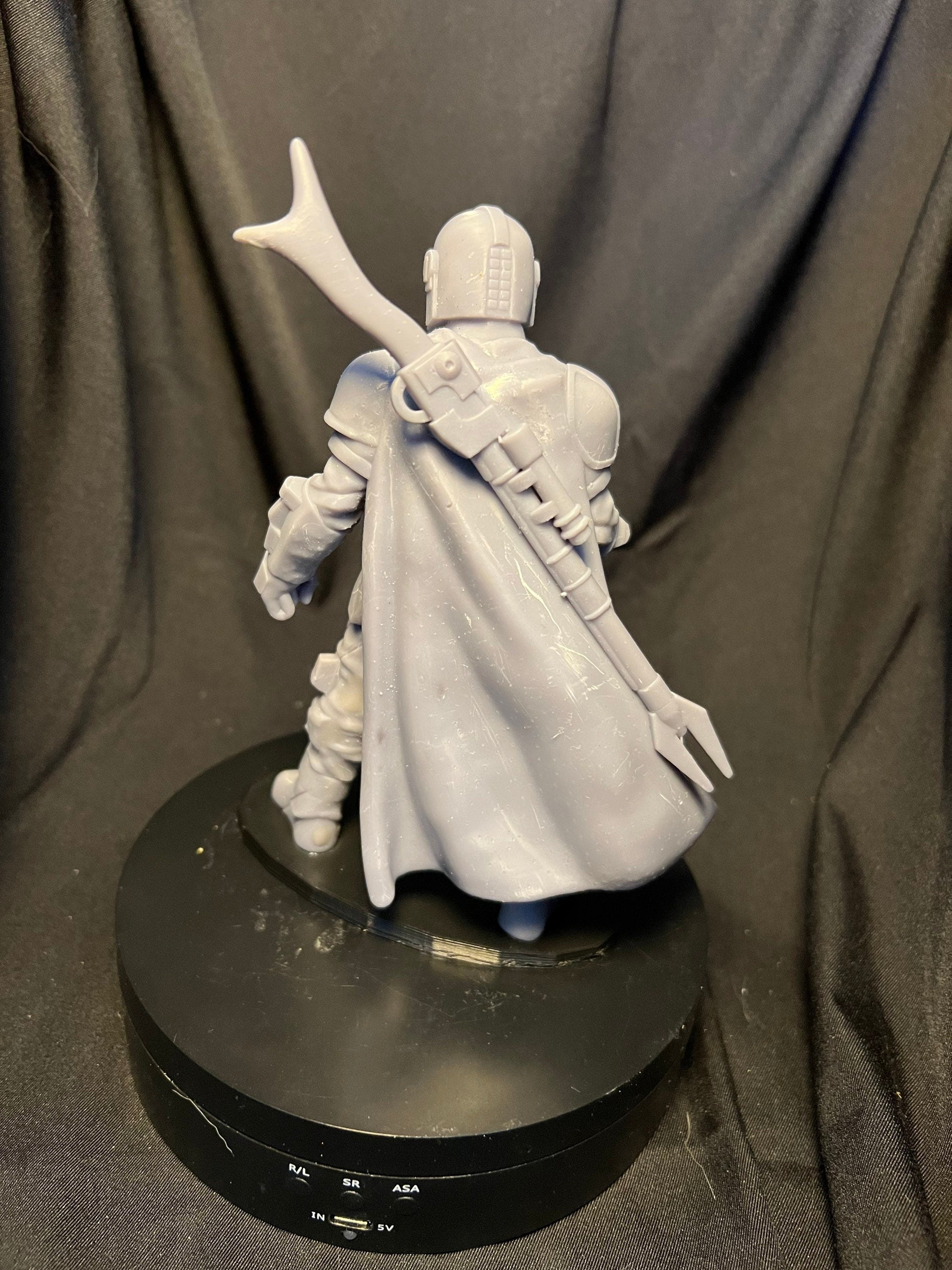 Mandalorian / Male Space Bounty Hunter