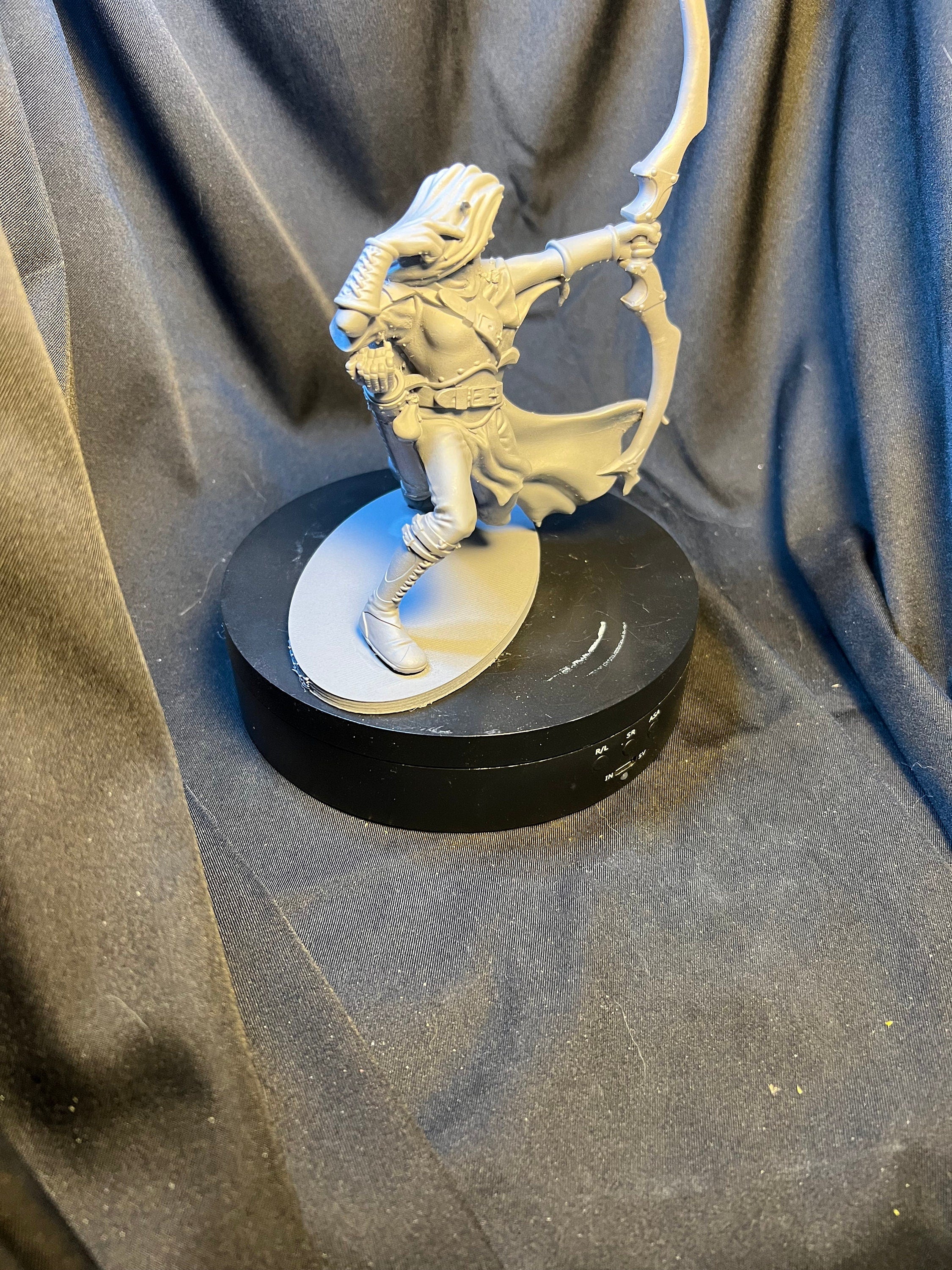 Elf Archer Figure / Ranger Miniature