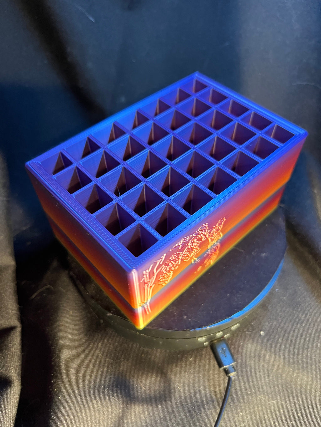 Brush and Tool Holder with Vine Embossing