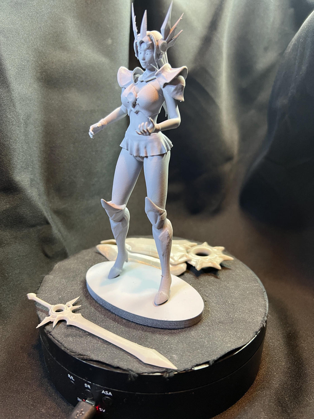 Sexy Knight – Sword and Shield Warrior Figure