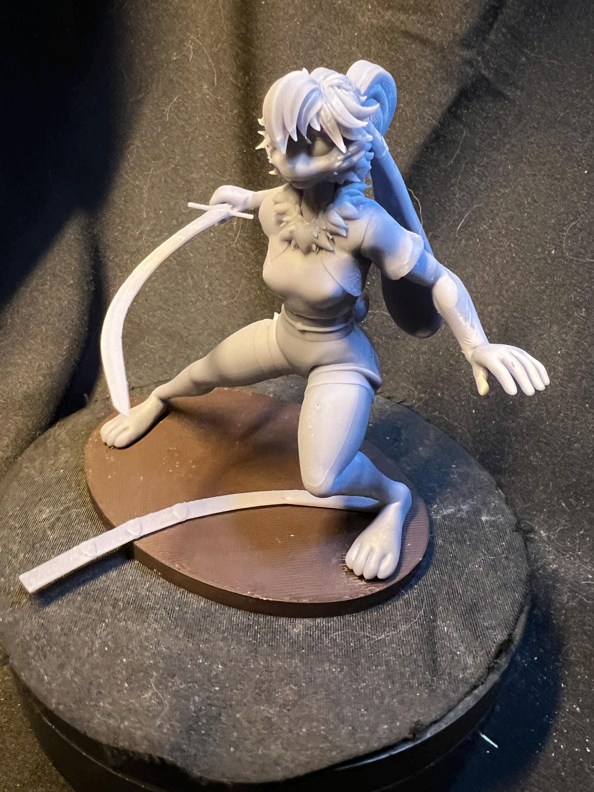 Rabbit Woman Toon with Shamshir figure (Lop)