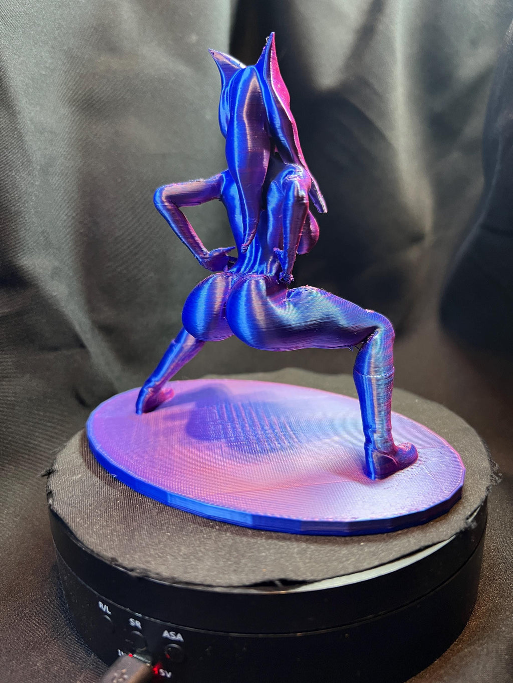 Sexy Alien Fantasy Woman Figurine (Nude)