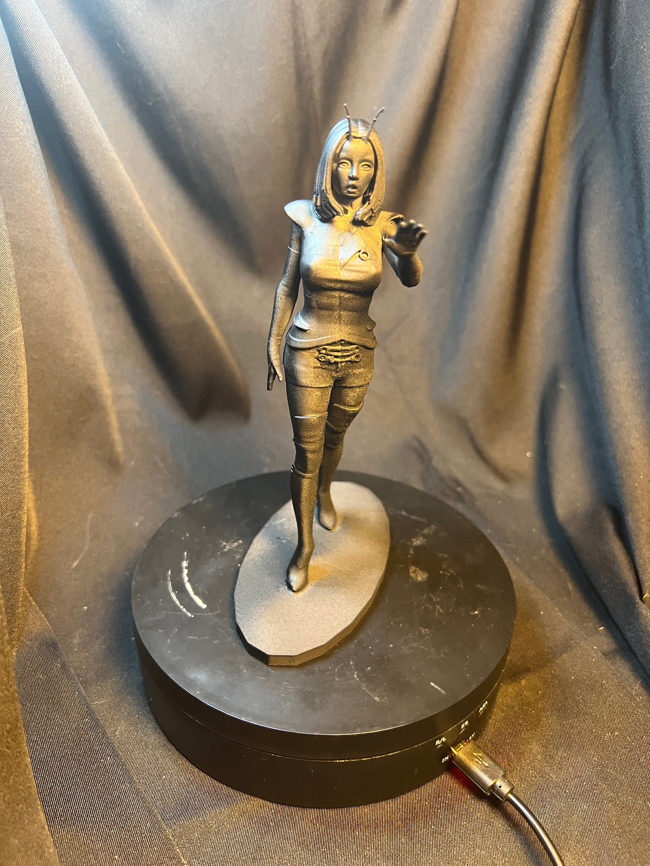 Mantis Statue, 6-Inch Tall, Comic Book Enthusiasts Gift