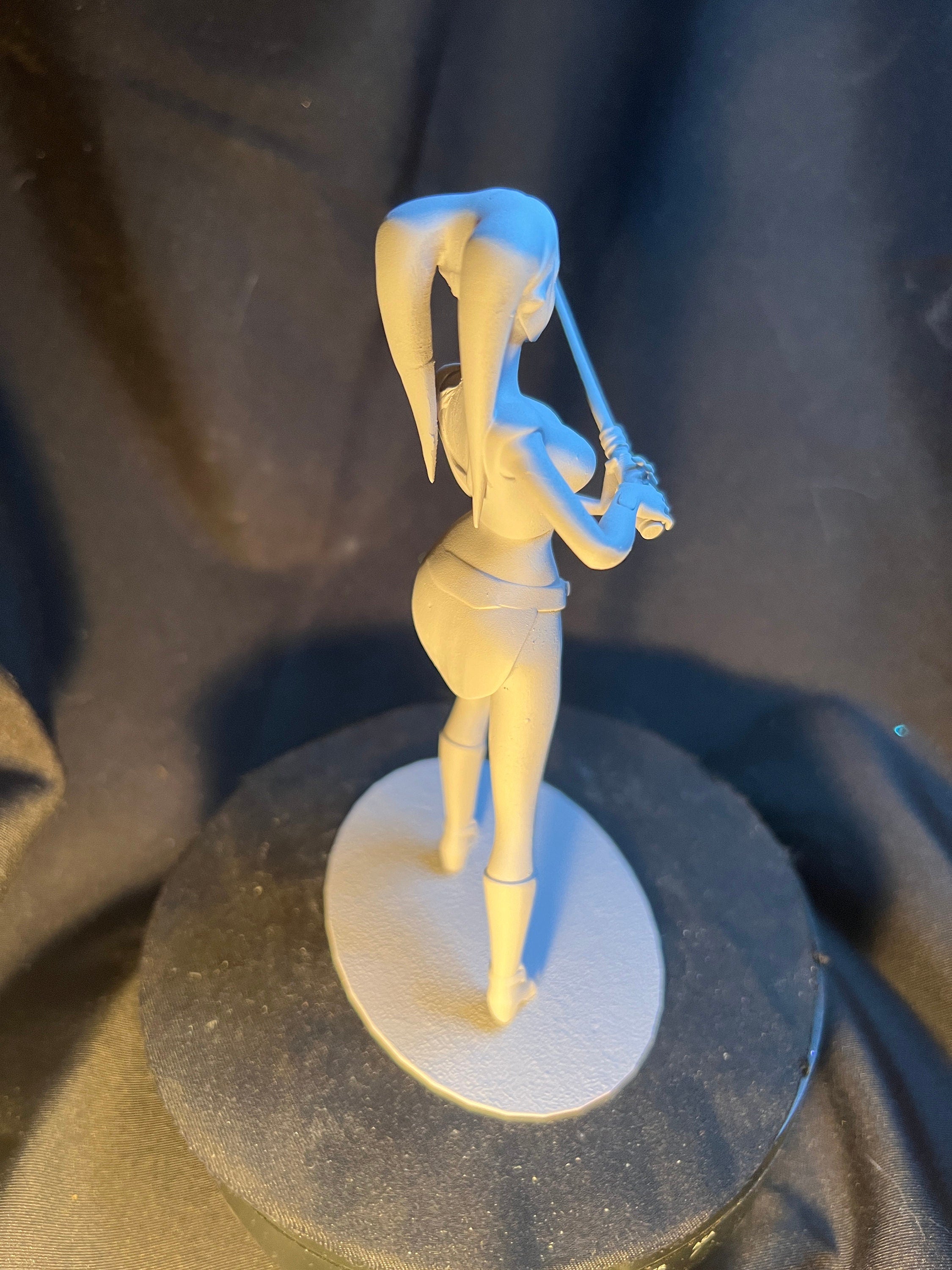 Sexy Alien Warrior Female / Space Wizard Figure Aayla