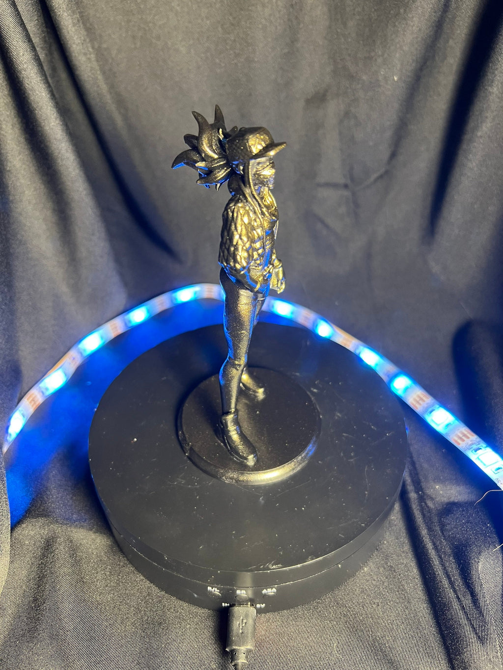 Akali Mini / League of Legends Figurine / Gamer Girl Figure