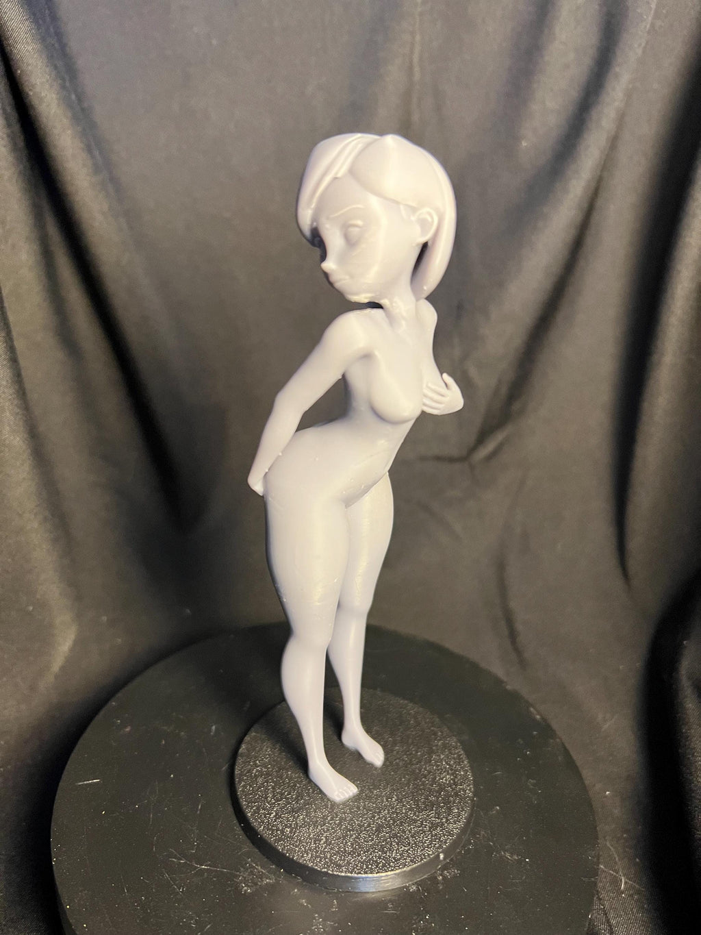 Nude Toon Mom Model / Hot Anime Mommy Figure