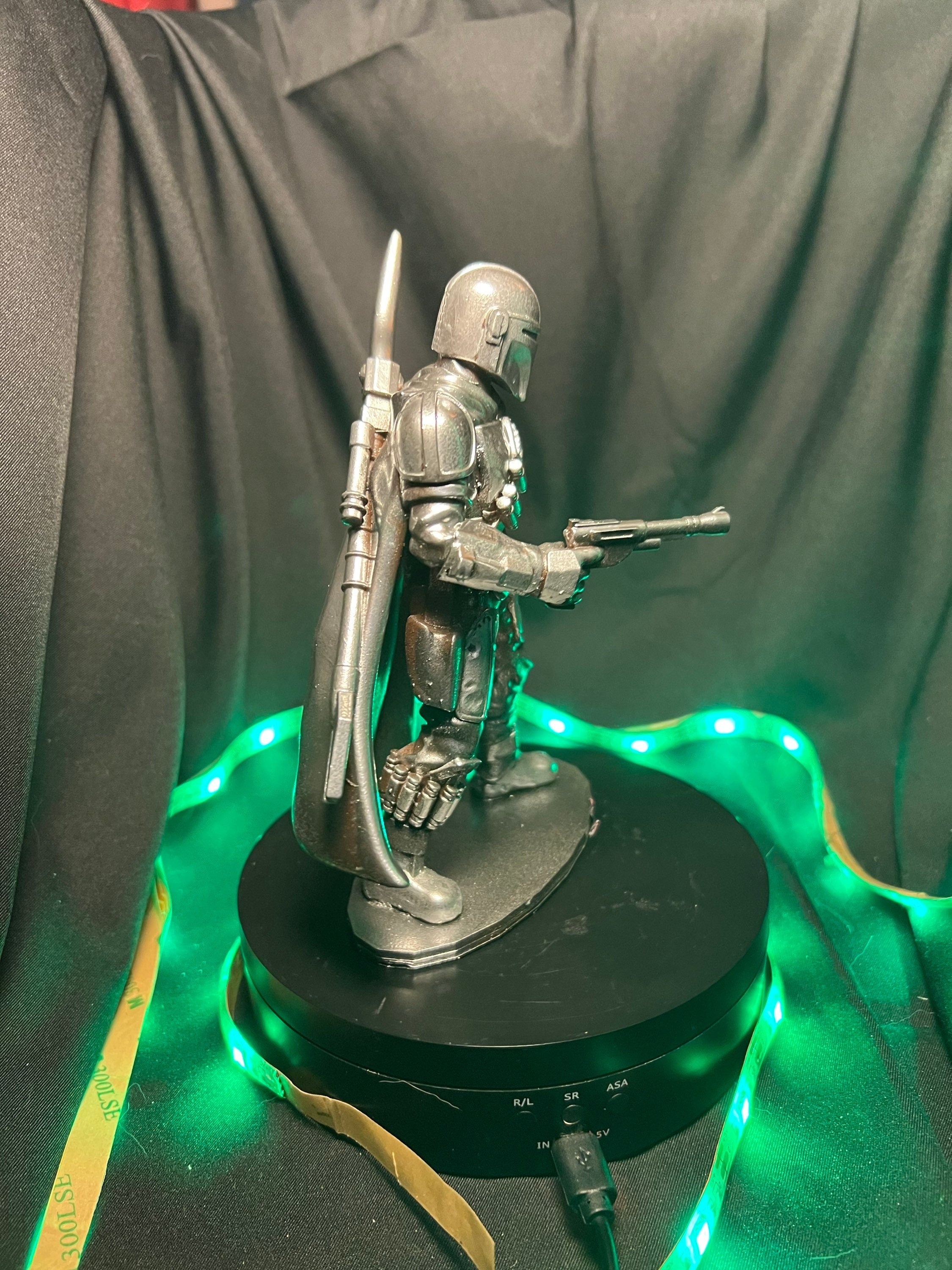 Mandalorian / Male Space Bounty Hunter