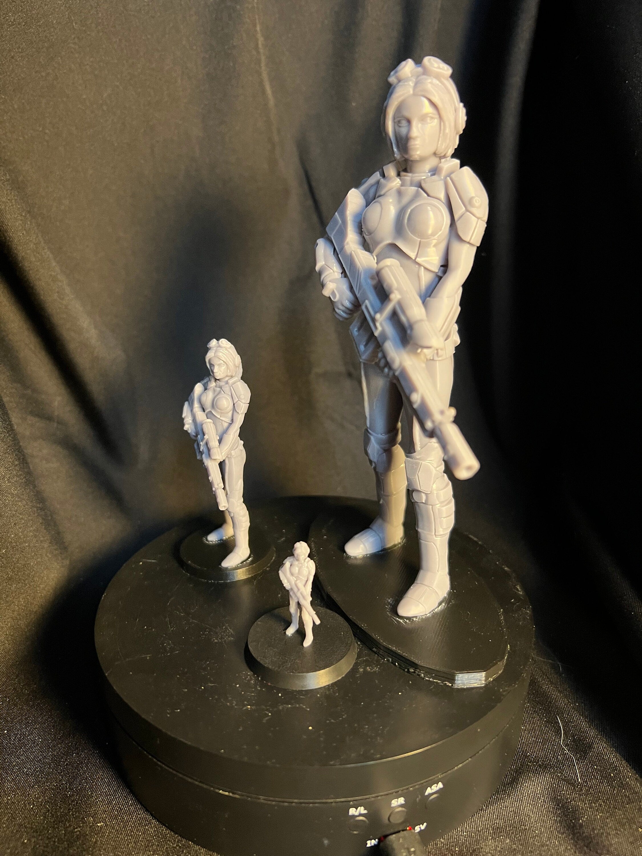 Space Trooper Woman Model / Science Fiction Solider Female Figure