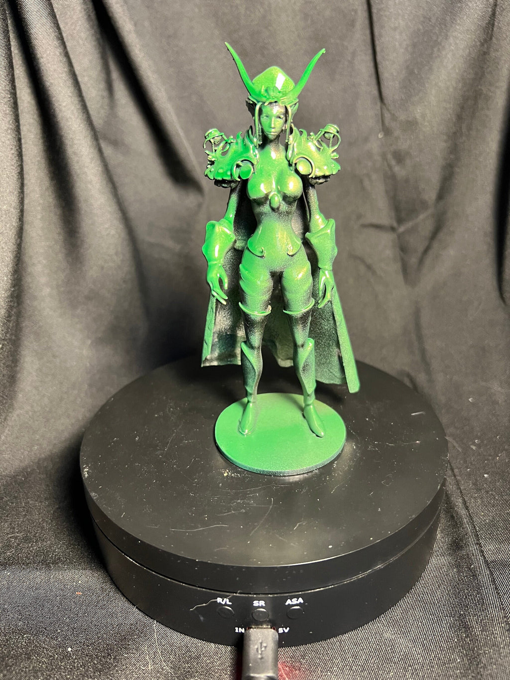 Female Dragonborn Human Form Figure