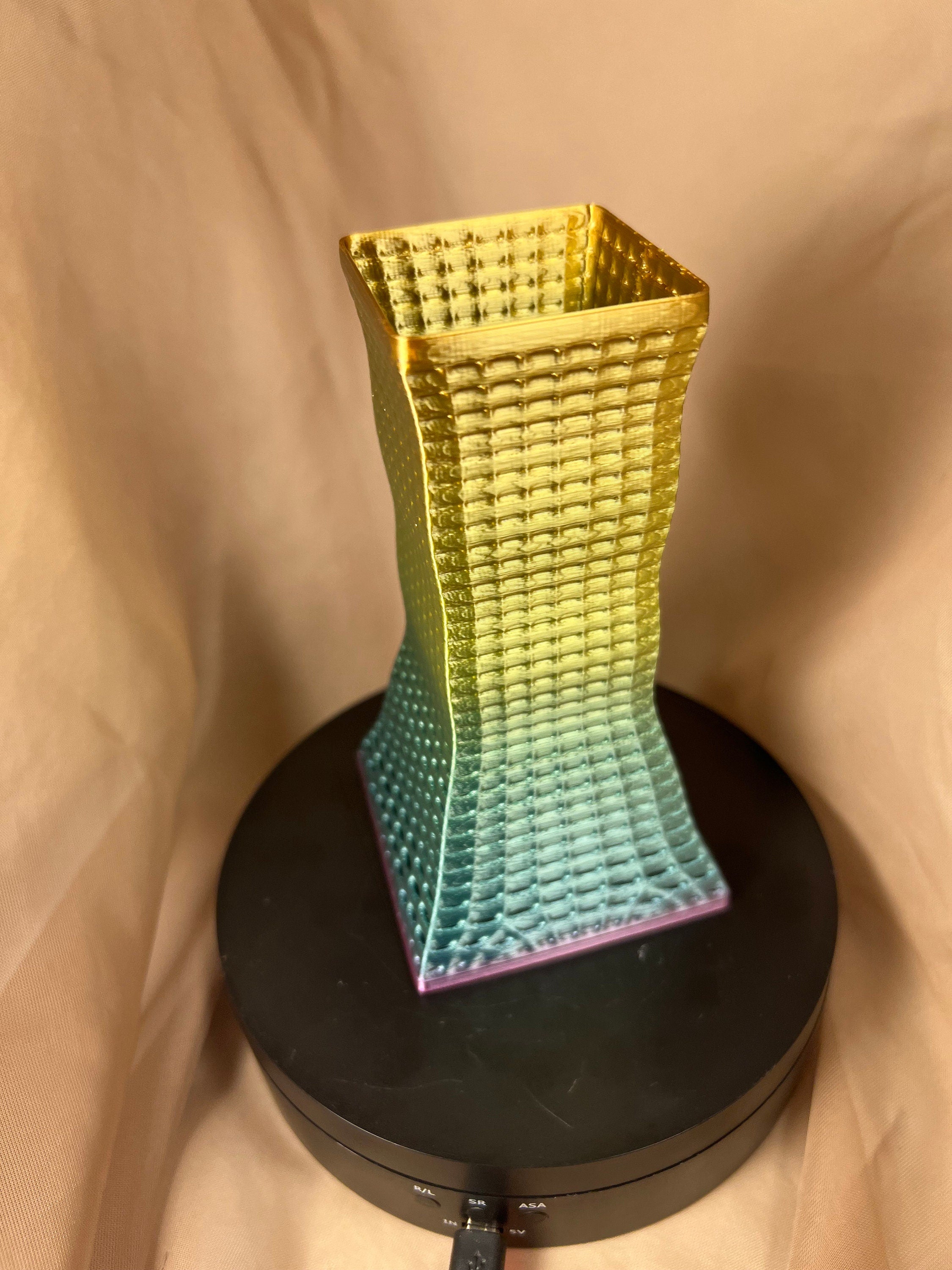 3D Printed Multicolored Vase, Decorative Pencil Holder